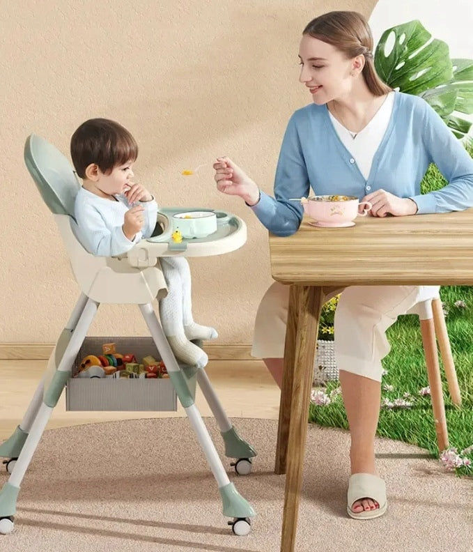 HIGHCHAIR FEEDING CHILD SEAT STRAPS TRAY WHEELS FOOTREST Manufacturer code LUX Frilo Green