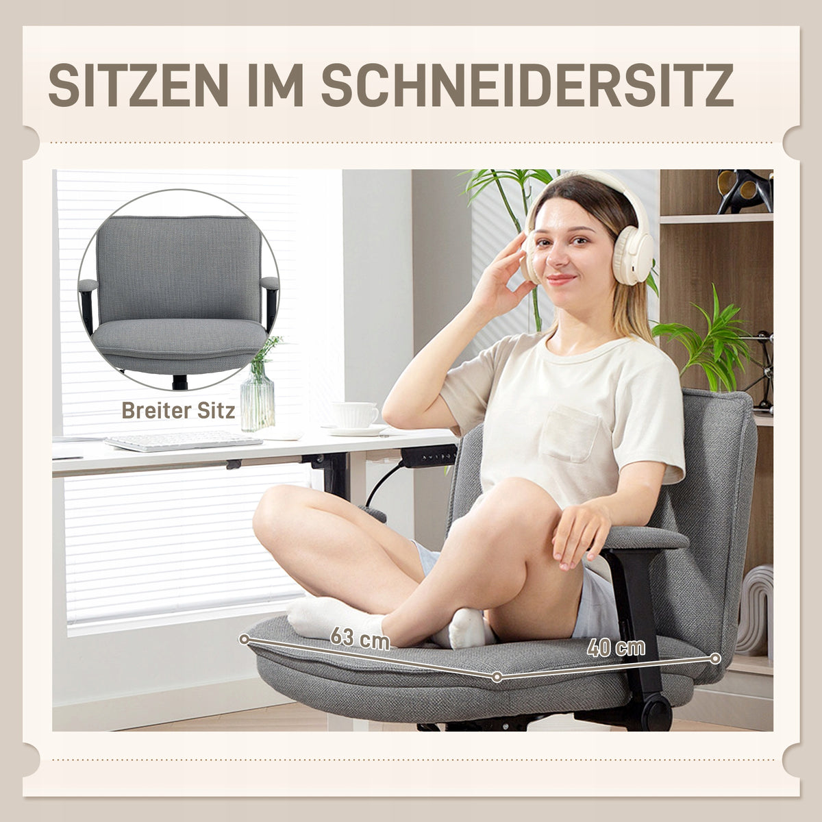 HOMCOM Office chair with raised armrests, wide seat Packaging status original