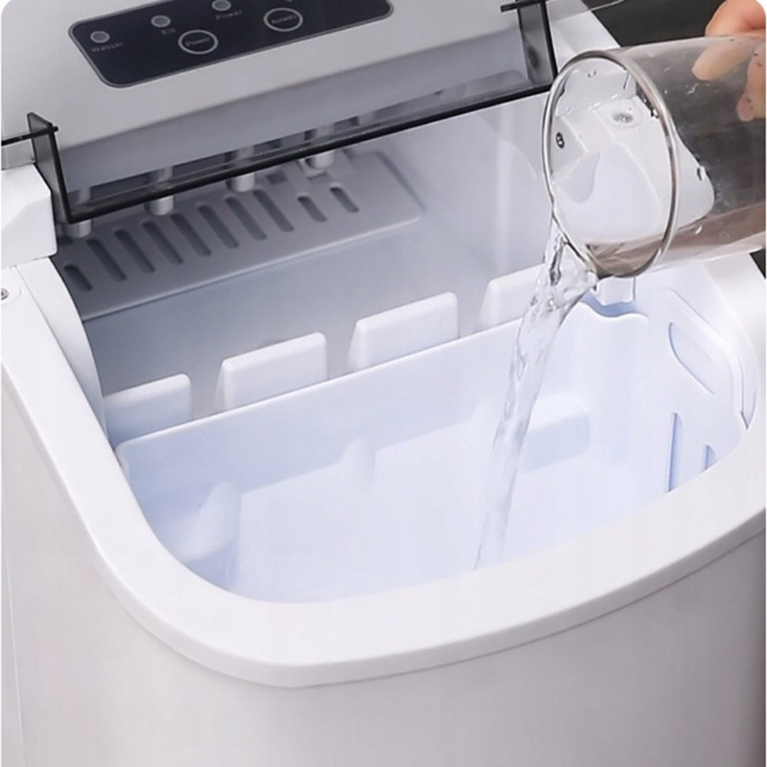 HOMEMADE ICE MAKER ANKLE MAKER EXPRESS ICE FOR DRINK 1,3l Manufacturer code B029