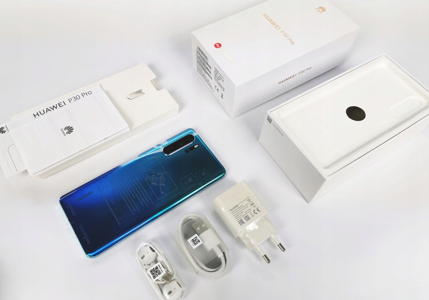 HUAWEI P30 PRO 8GB 128GB FULL SET FILM Charger included no