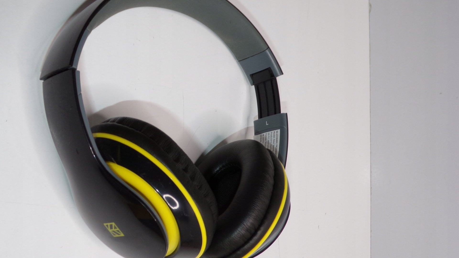 HYKKER SOUL SOUND WIRED HEADPHONES Brand Hykker