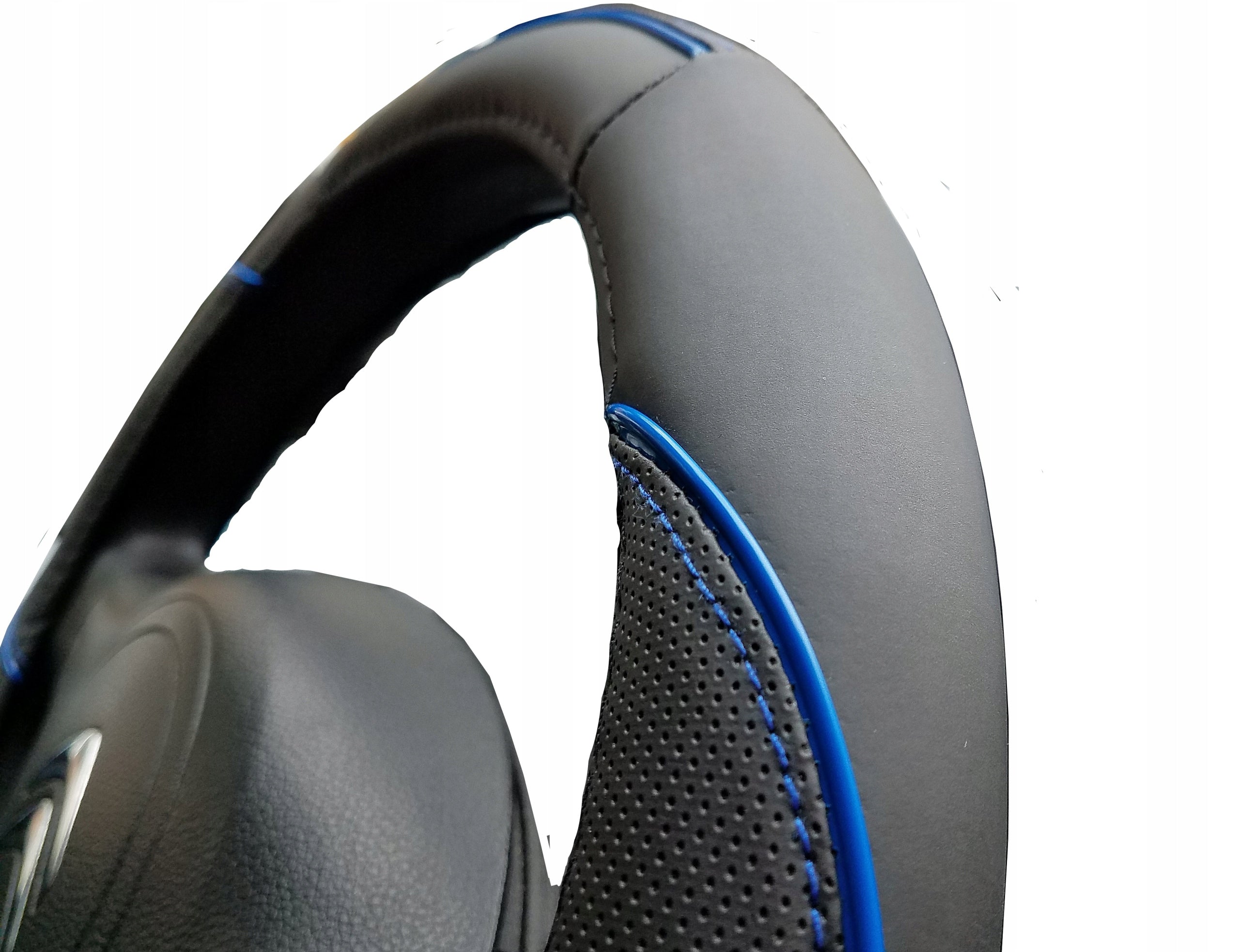 HYUNDAI i10 i20 i30 i40 ix35 Tucson steering wheel cover colors EAN (GTIN) 5906109991544