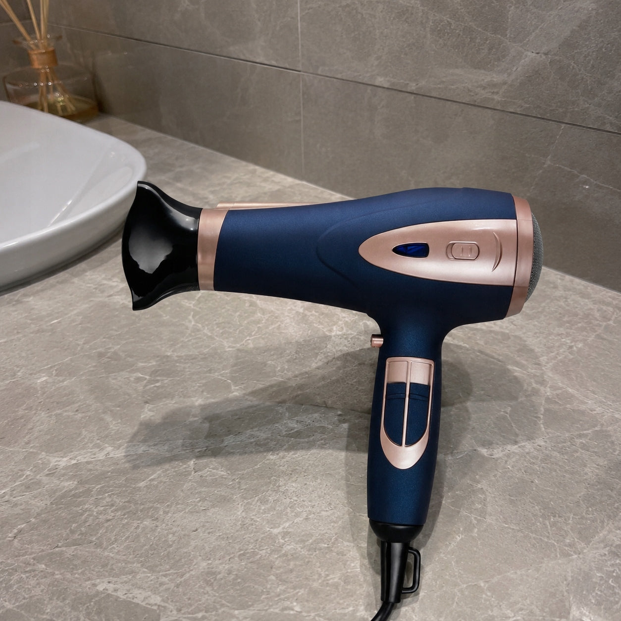 Hair Dryer with Ionization 2400W Cold Vent + Concentrator and Diffuser Packaging status original
