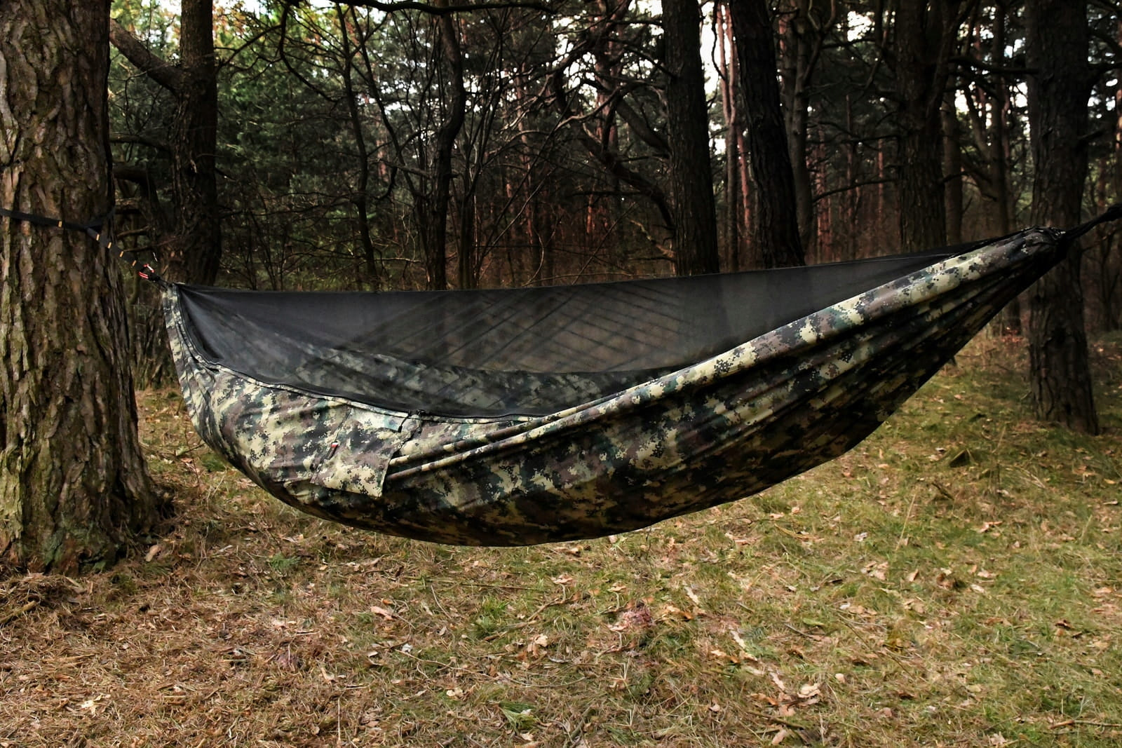 Hammock TigerWood Dragonfly V2 Camo Long 350 cm with Mosquito Net Single Zip Material width 150 cm