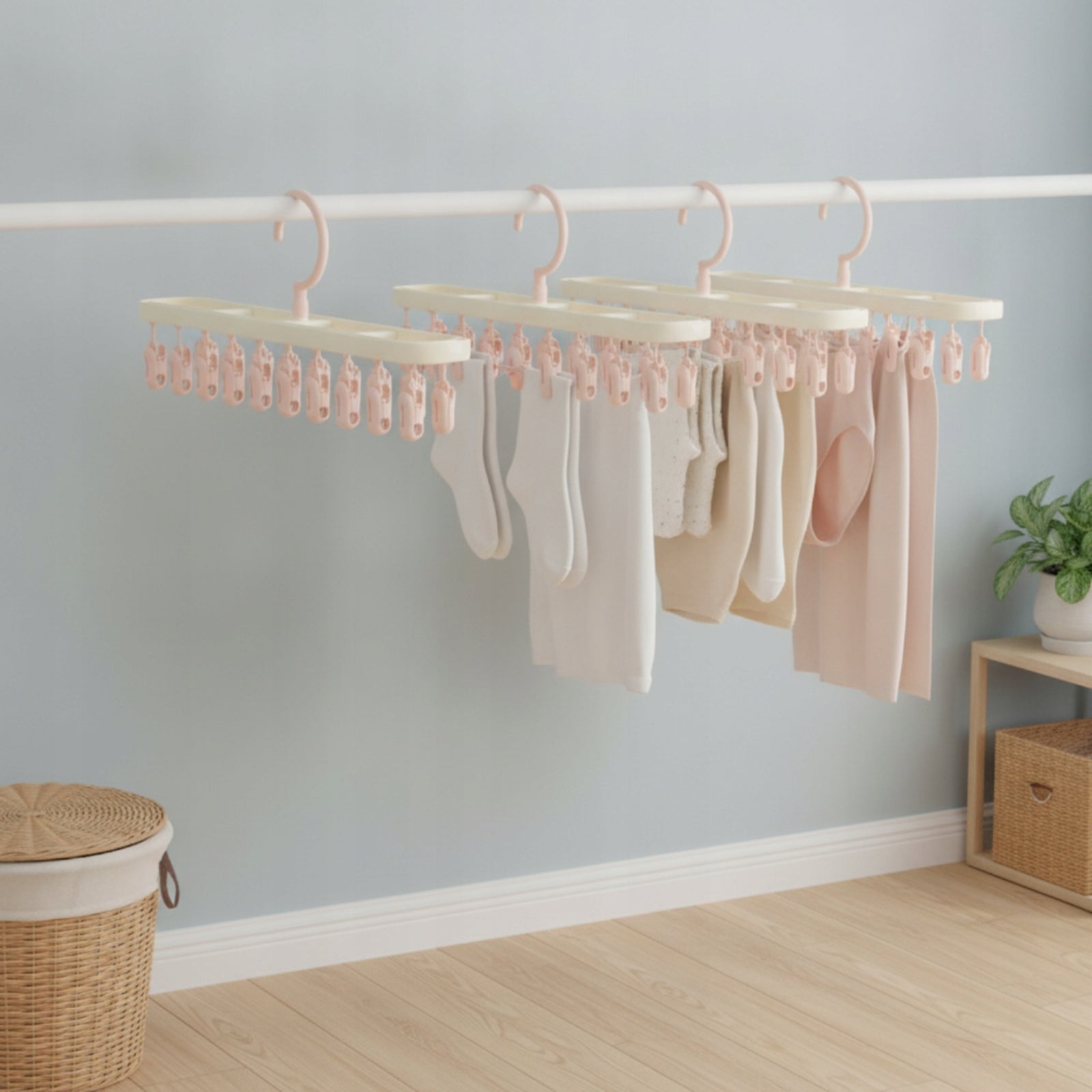 Hanging Rack with Clips Space-Saving Drying Rack with Clips Swivel for Rv Brand no brand