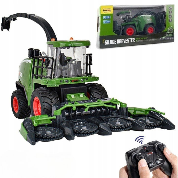 Harvester Toy Remote Controlled RC Large Light Smoke Effect and Pilot Farmer Packaging status original