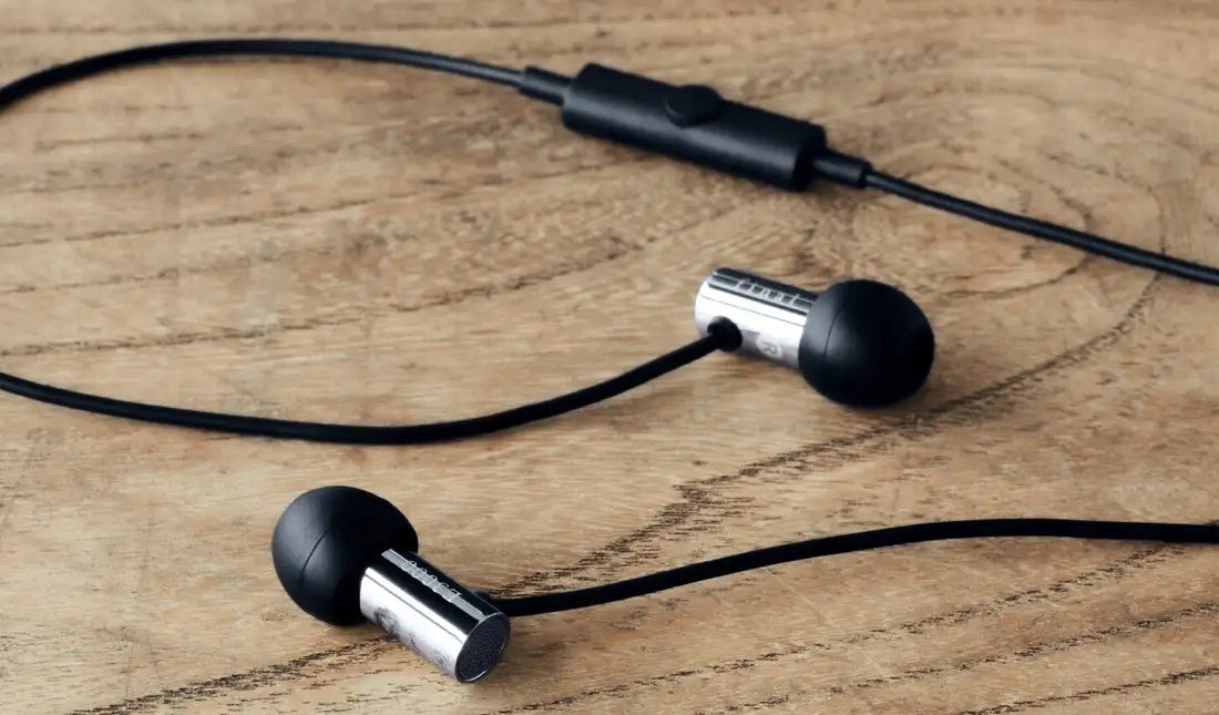 Headphones Final Audio E3000C