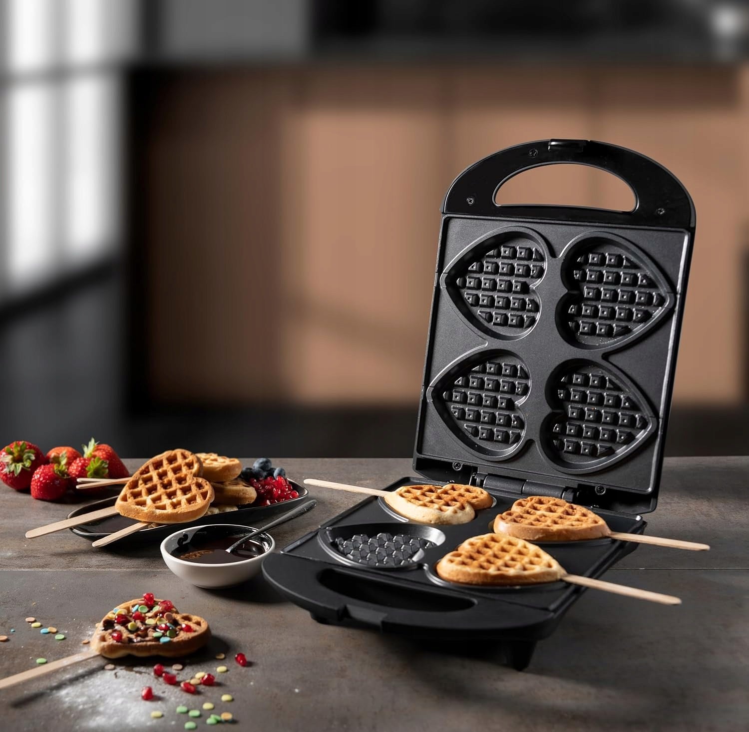 Heart Waffle Maker Bestron Stick Coating Non-Stick Black 700W Brand Bestron