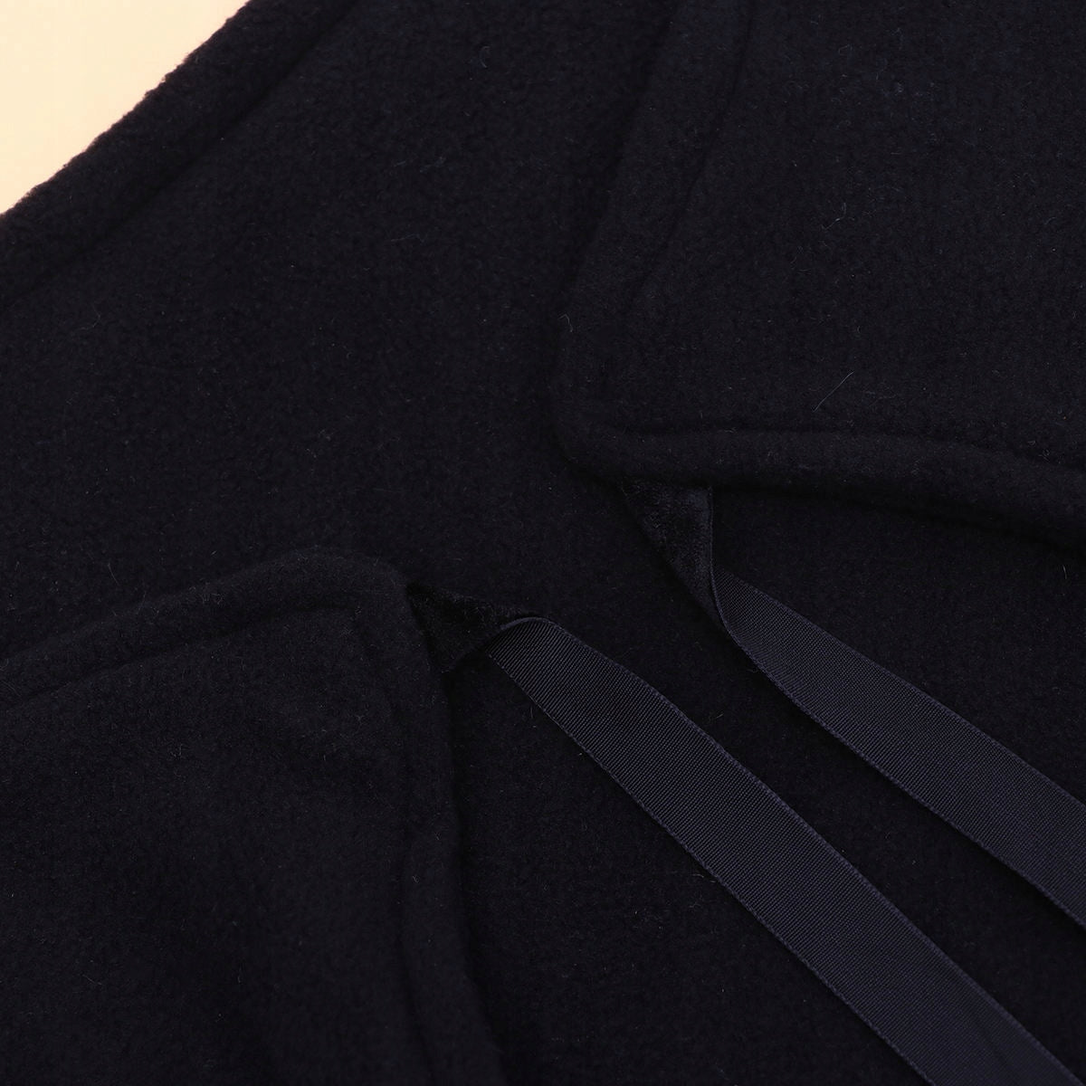 Heating Lap Pad Shawl for Full Body Comfort and Relaxation Manufacturer of a medical device NA