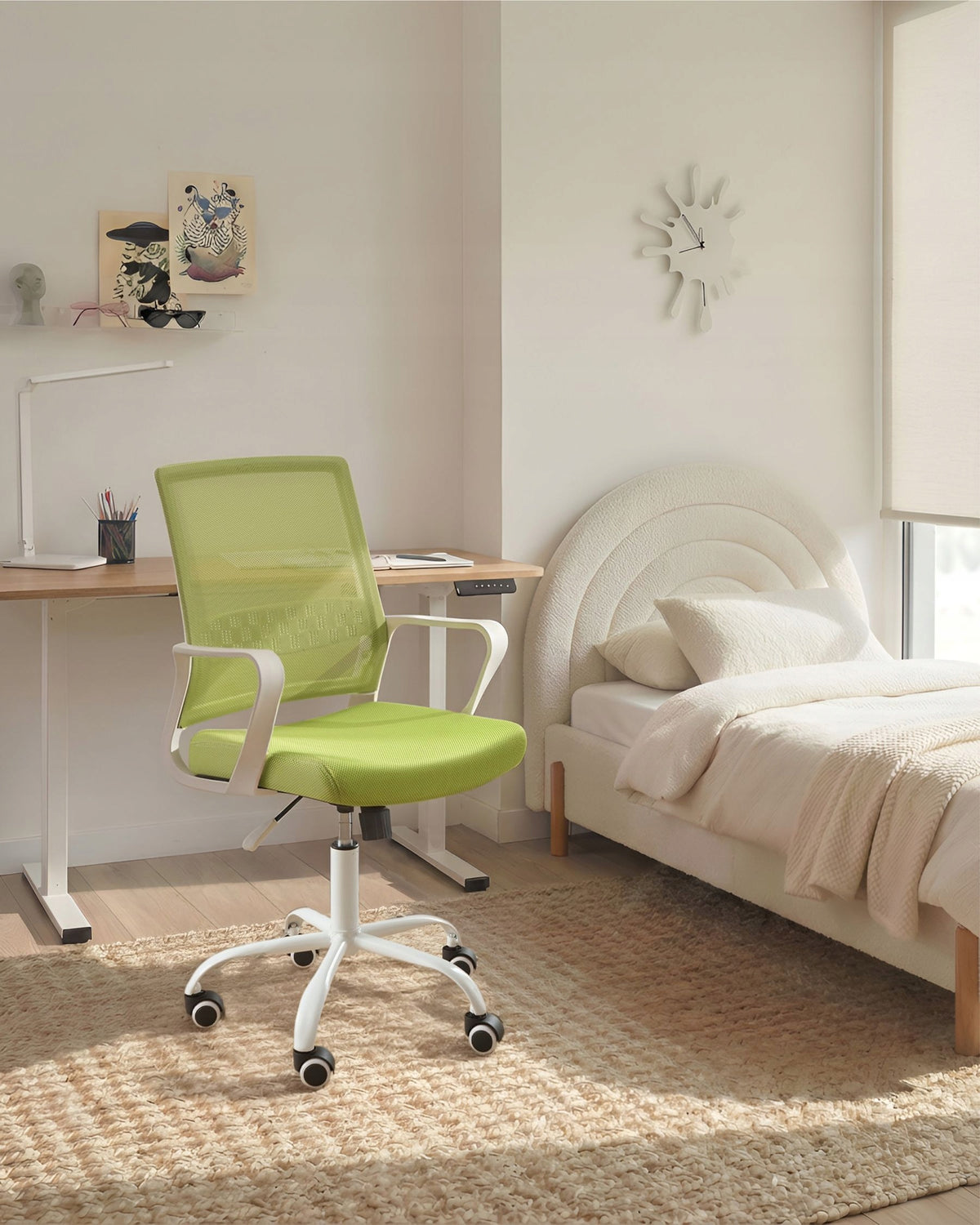 Height Adjustable Rotating Office Chair on Lime Wheels Packaging status original