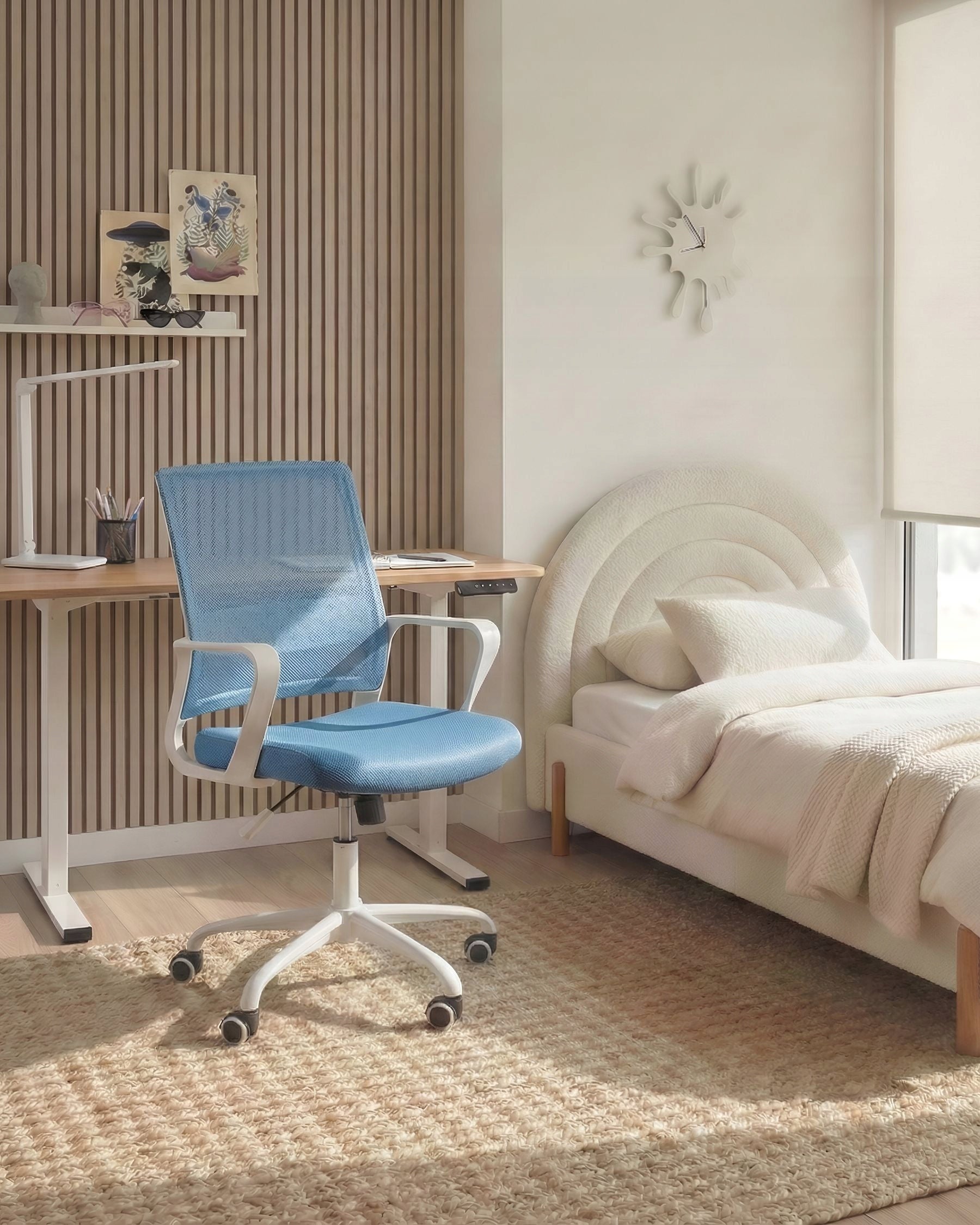 Height Adjustable Swivel Office Chair on Wheels Blue Packaging status original