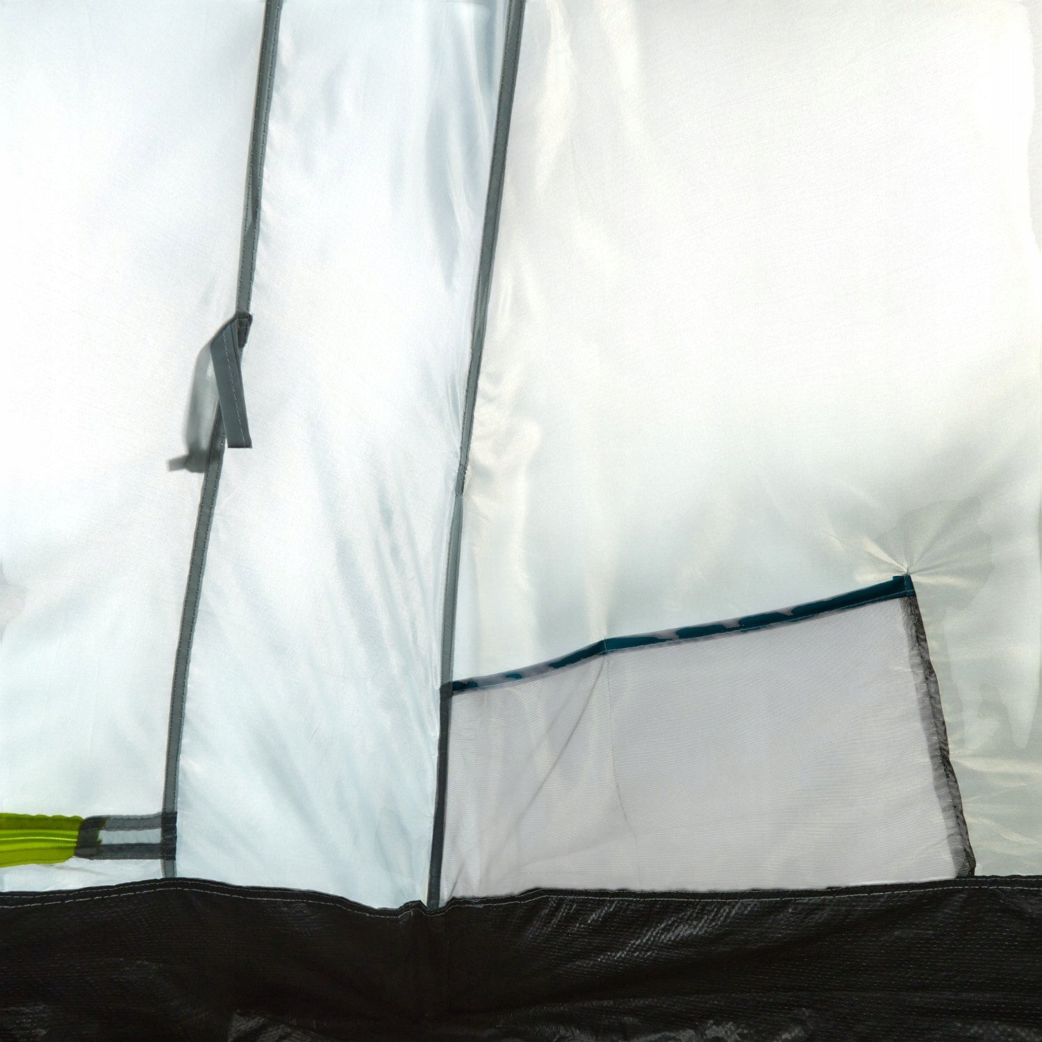 Hiking tent 3-person McKinley Vega McKinley Vega 10.3 3kg Number of people 3
