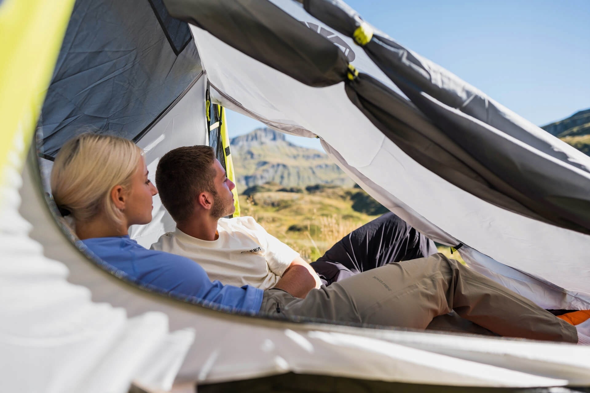 Hiking tent Bedrock 2 grey Coleman Model Bedrock 2