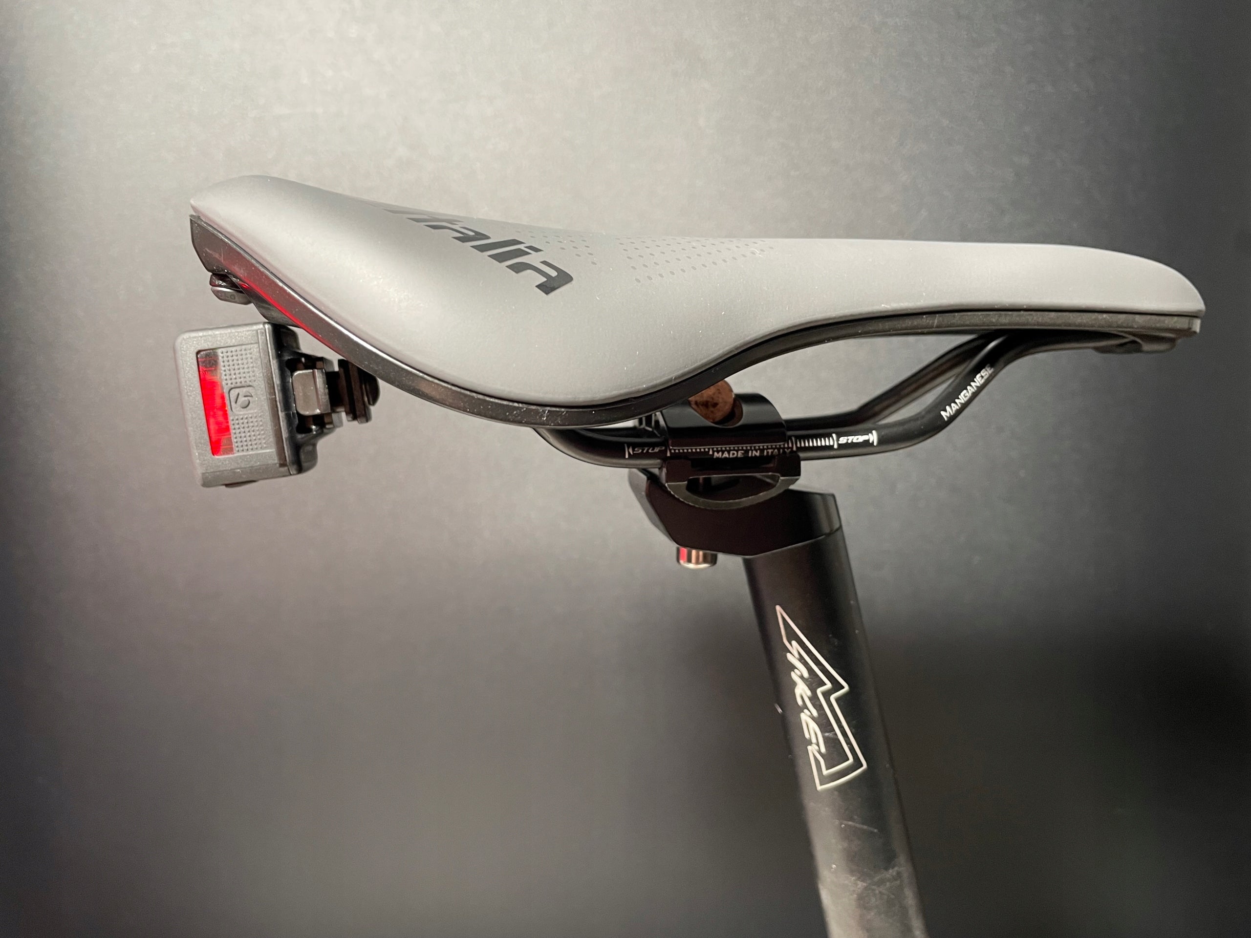 Holder for Bontrager Flare RT - Selle Italia Brand no brand