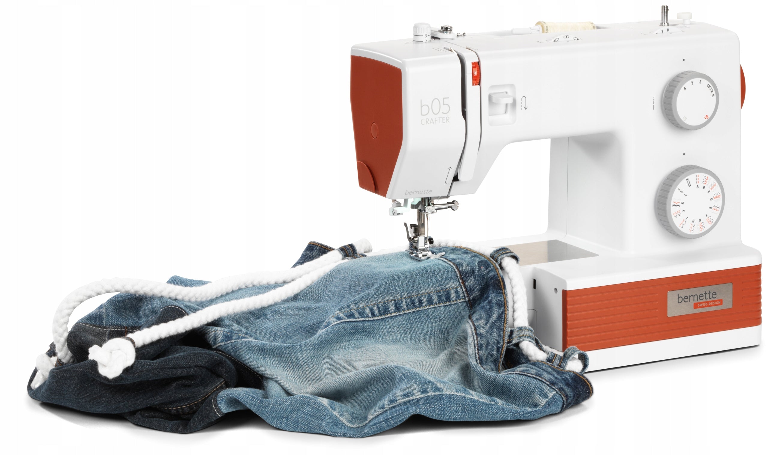 Home Mechanical Sewing Machine Bernette 05 CRAFTER Heavy Duty +FREEBIE Hook rotating