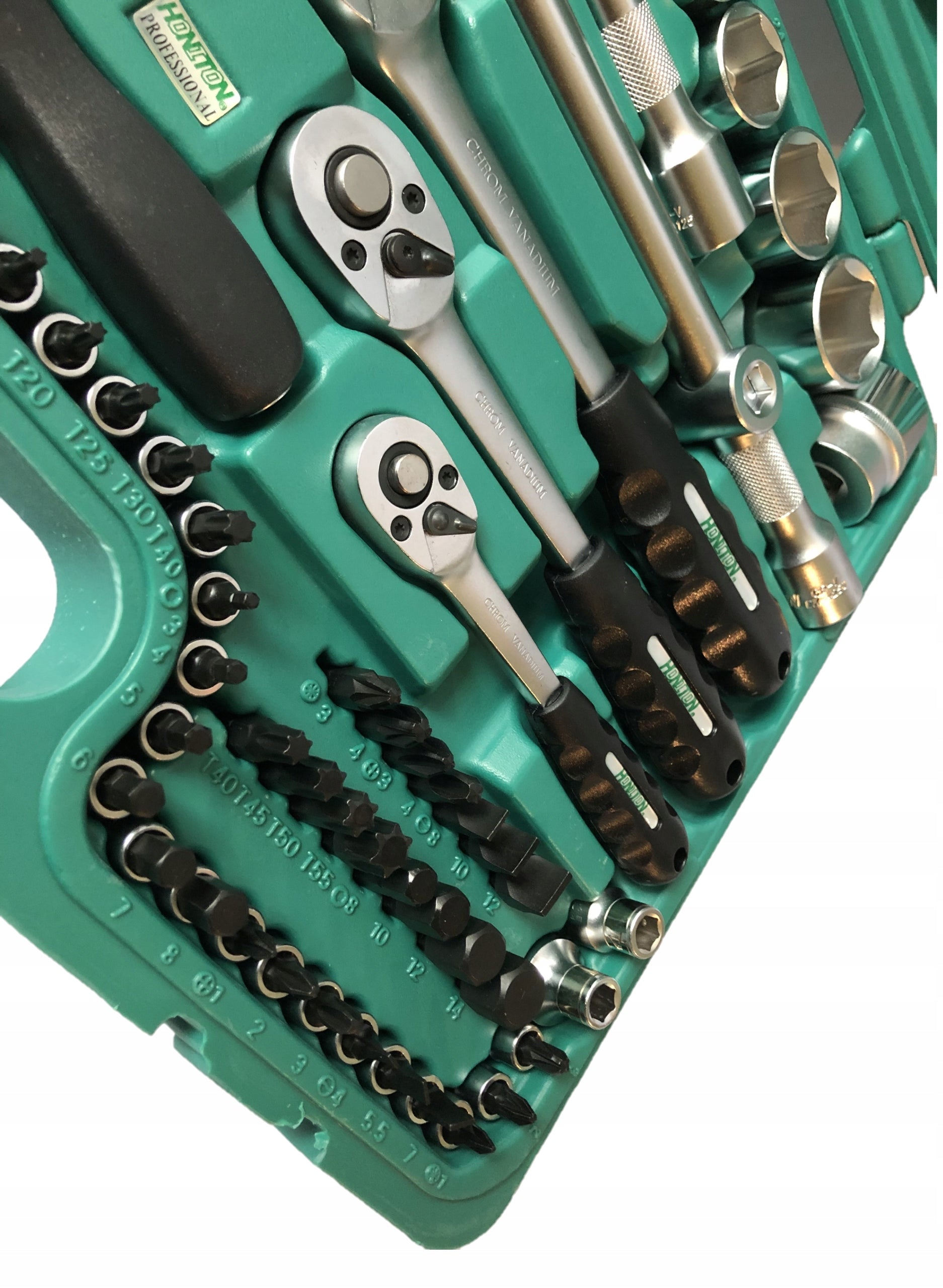 Honiton Tool set 1/4 3/8 1/2 111pcs H4421 Product weight with unit packaging 12 kg