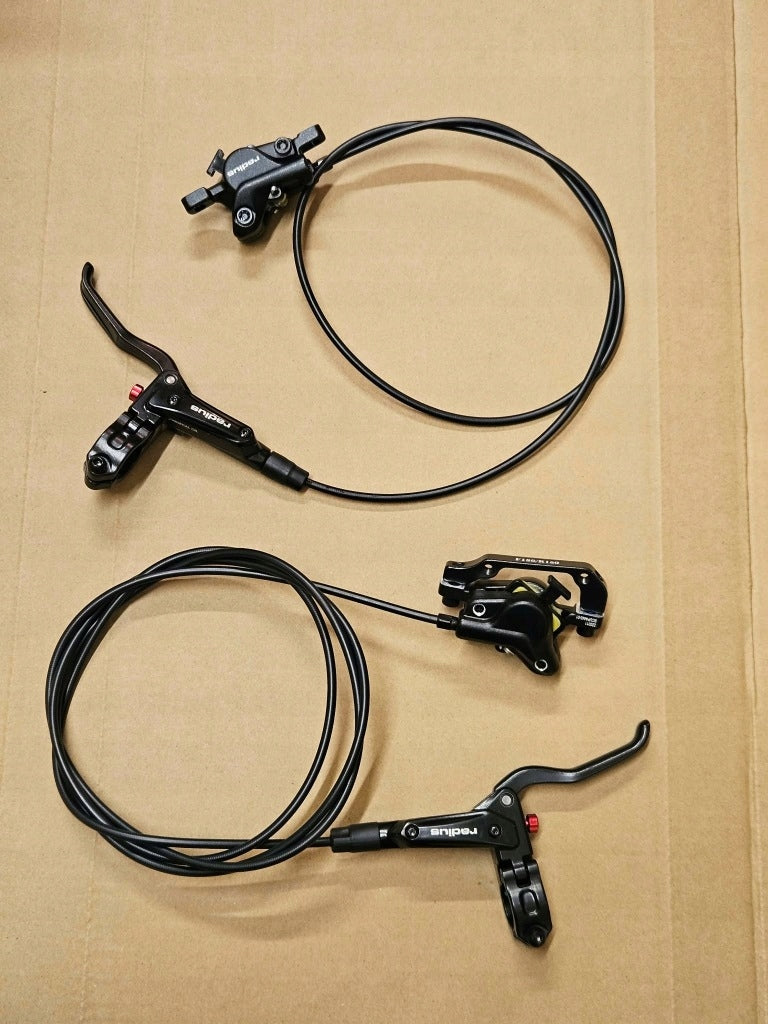 Hydraulic brake radius Front and rear hydraulic disc brakes Packaging status original