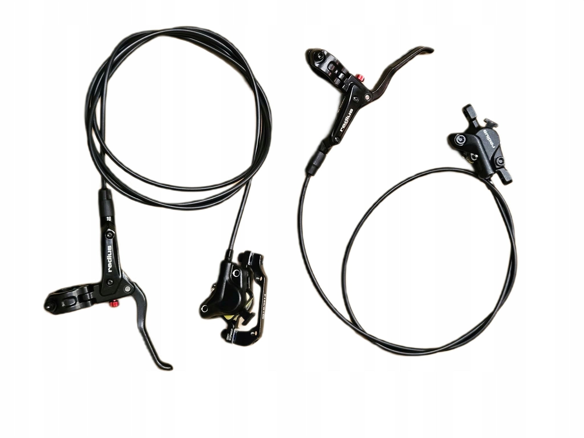 Hydraulic brake radius Front and rear hydraulic disc brakes