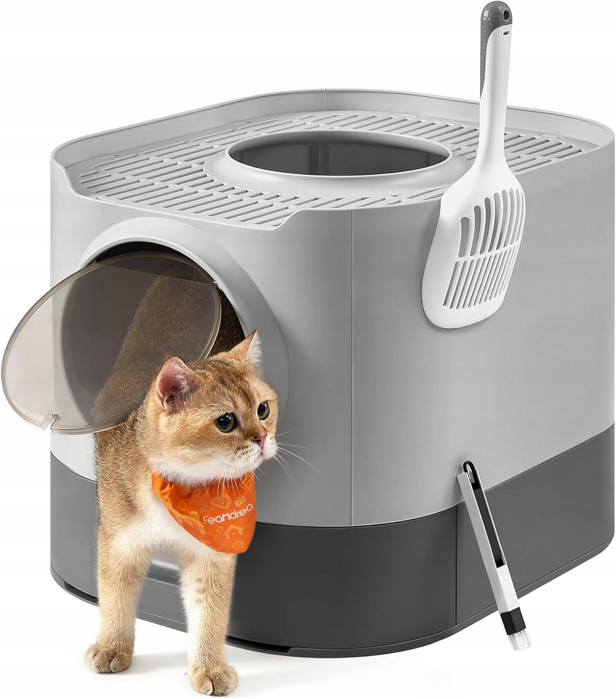 Hygienic lockable cat litter box with pull-out tray