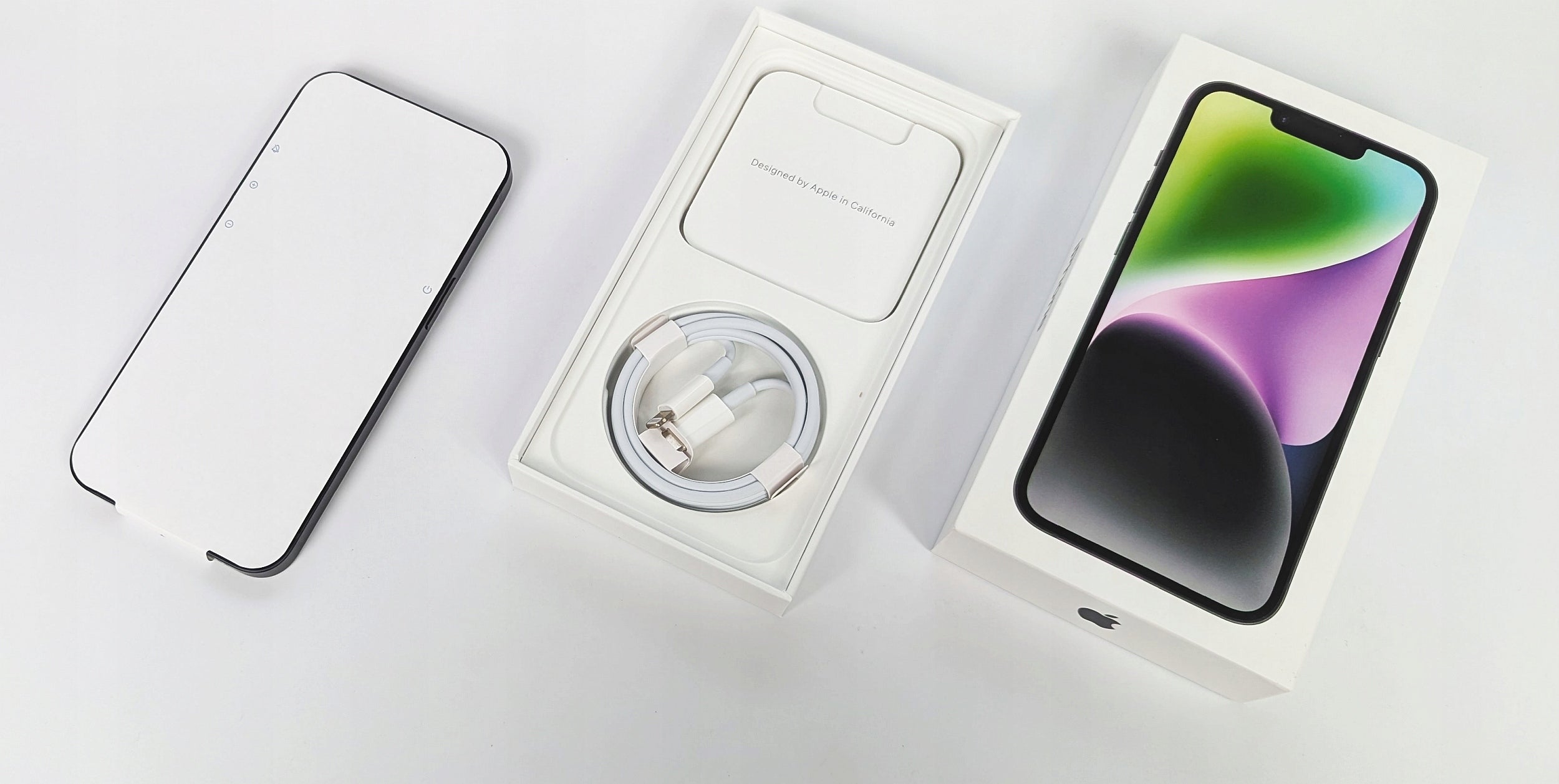 IPHONE 14 6GB 256GB Factory Foil, Full Set Charger included no