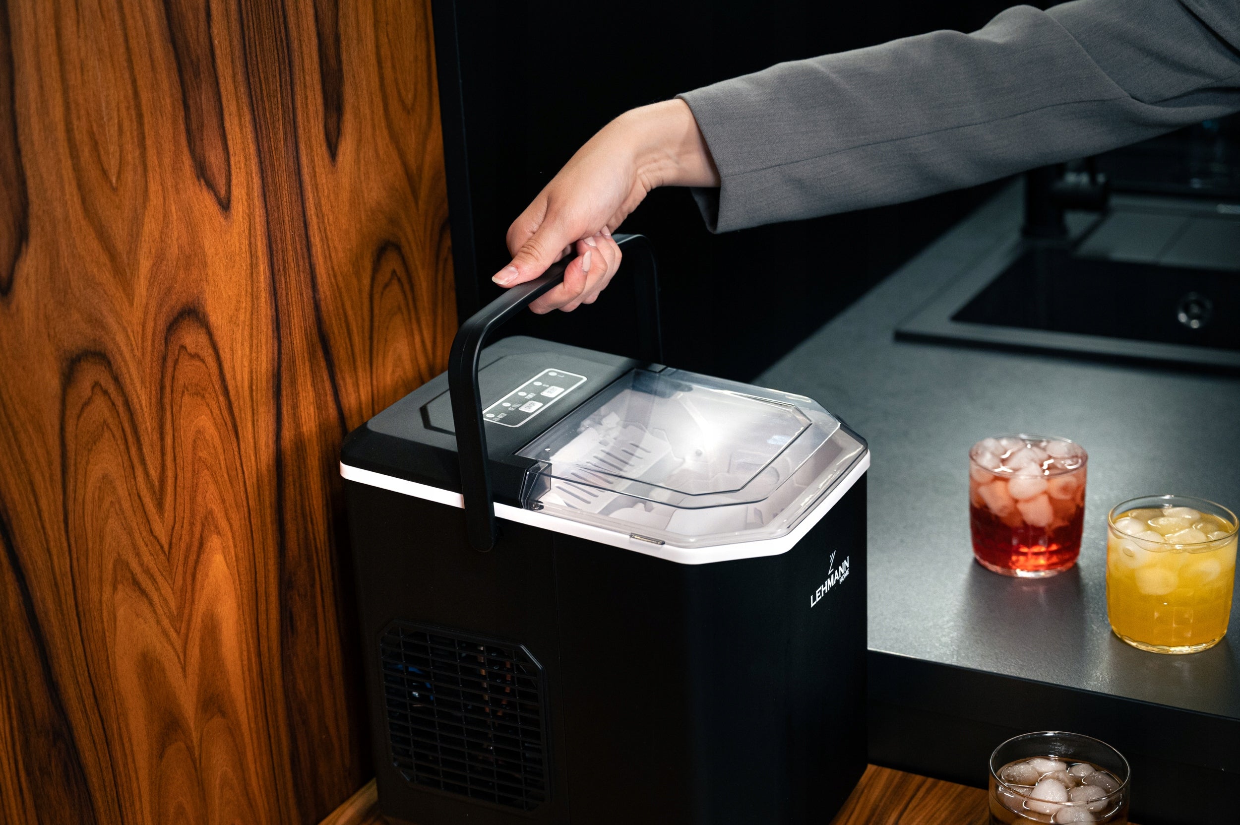 Ice Maker ICE Efficient Fast Quiet Cube Machine 12kg +blade Water tank capacity 1.3 l