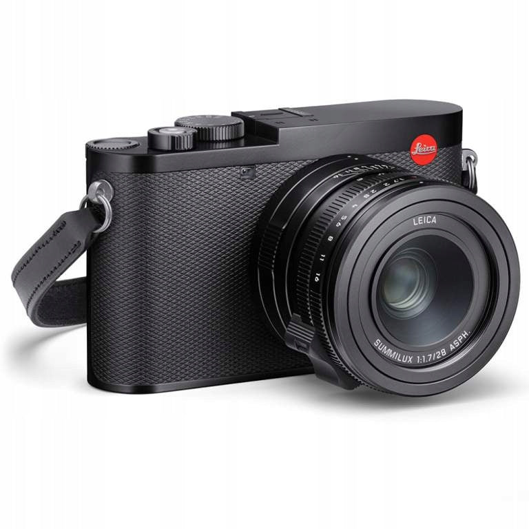 Iconic Leica Q3 60mp 8K Hybrid AF Camera Batteries included yes