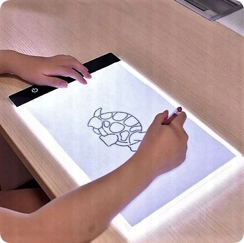 Illuminated Board Drawing Board Graphic Tablet for Drawing LED A4 Packaging status original