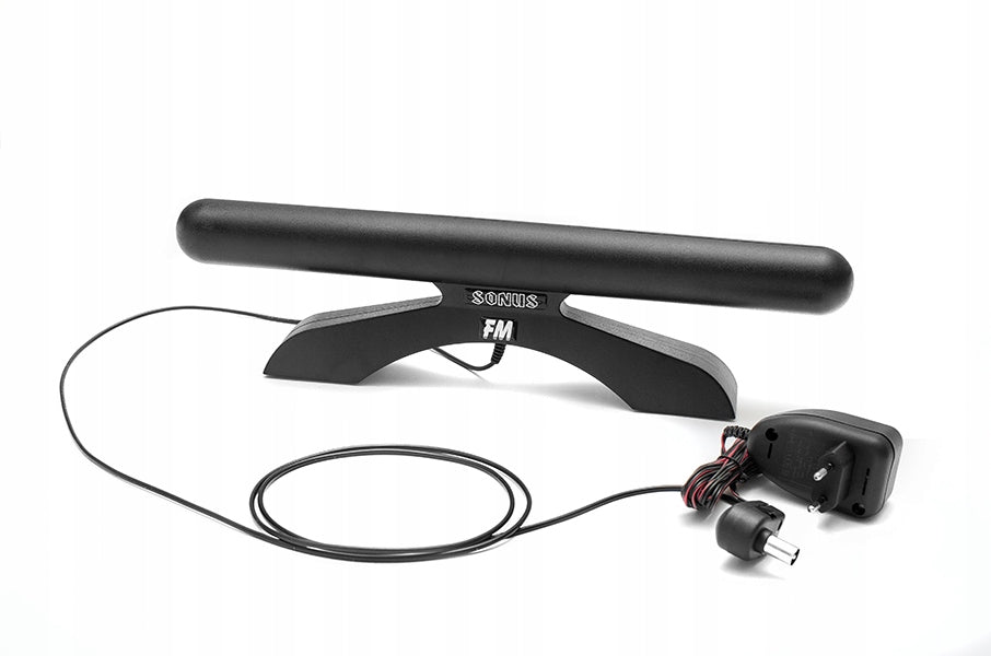Indoor room radio antenna with SONUS FM amplifier