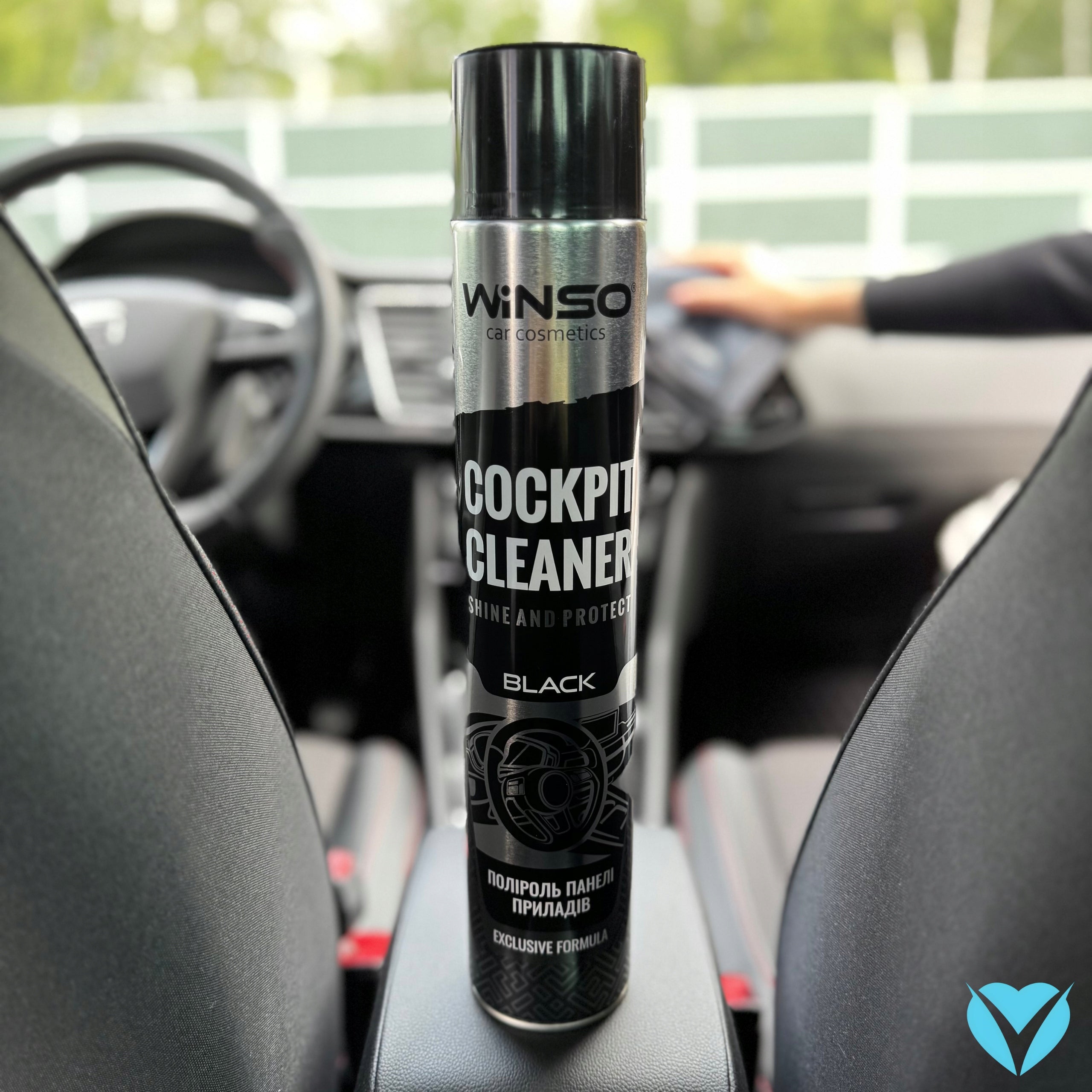 Interior Cleaner for Cleaning Cockpit Liquid 750ml Spray for Plastics WINSO Manufacturer's catalog number Czyszczenie kokpitu