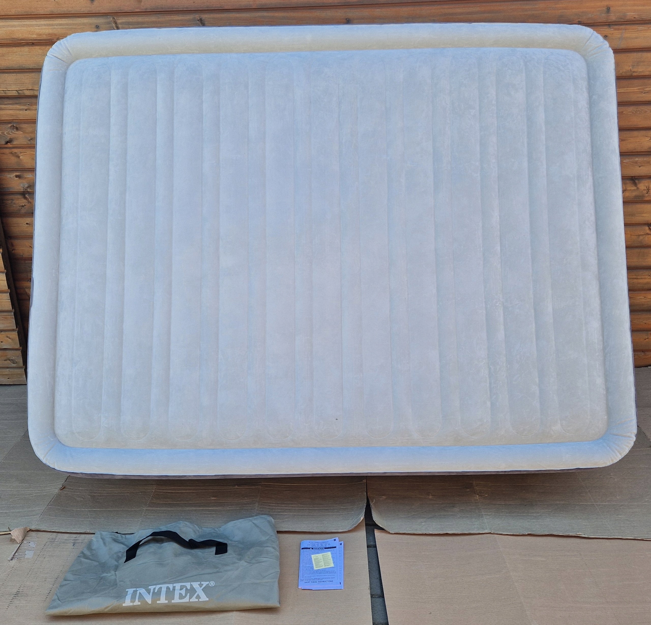 Intex 64414ND 2-seater mattress with built-in pump 152x203x46 cm Manufacturer code 64414