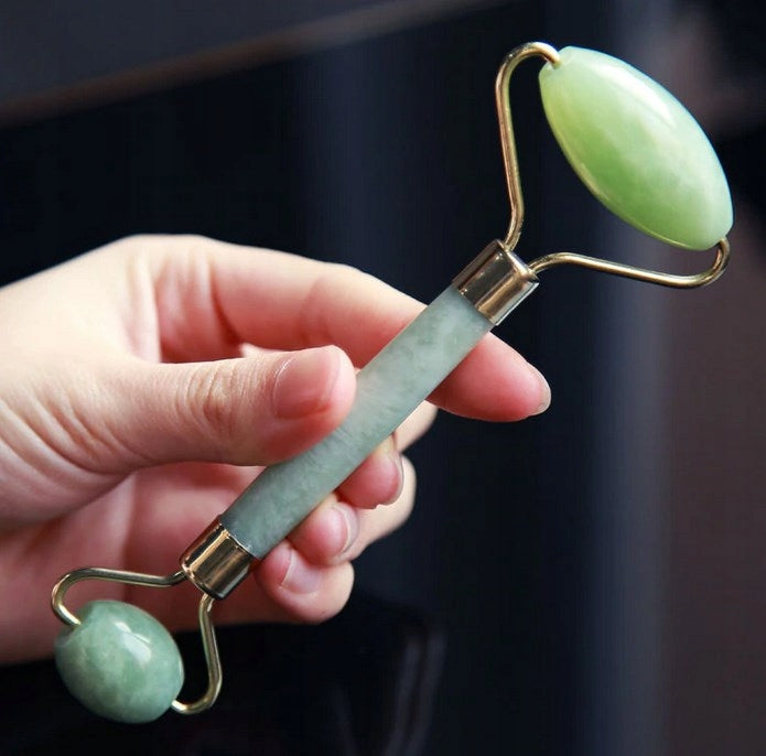 JADE FACE MASSAGER ROLLER JADE STONE ROLLER GUASHA SPA Manufacturer code GabA_oct_OKZ_15673_rozz_mag