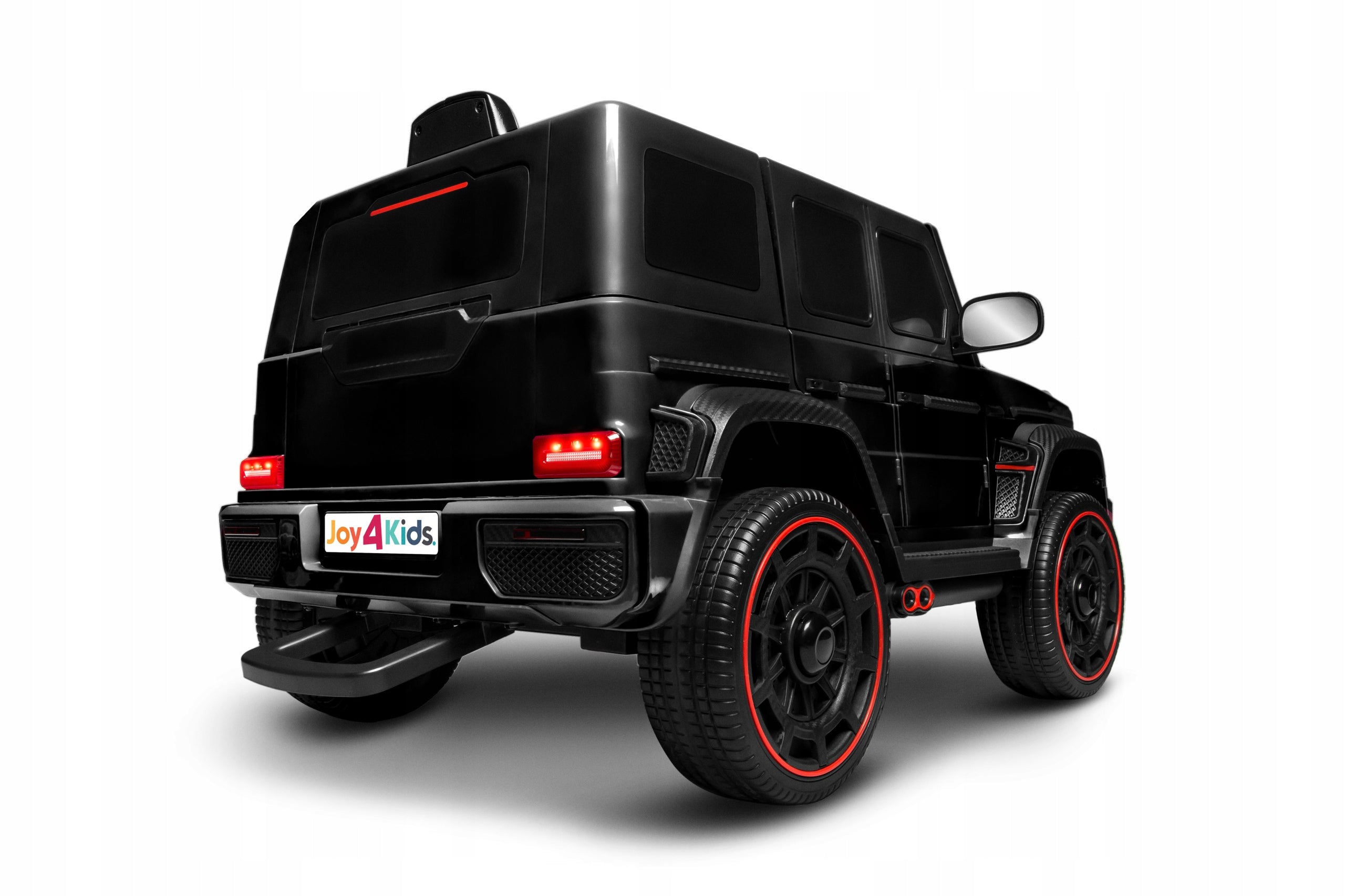 JEEP SPORT 4X4 CARBON EDITION car with Full LED Alcantara EVA battery Color white black pink