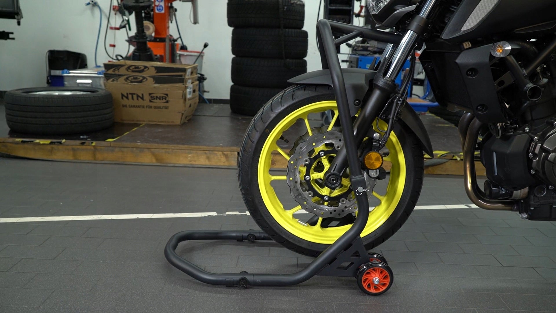 JMP Motorcycle Lift Front Under Head Frame Motorcycle + Adaprety 5 pcs. Manufacturer code BX040022BK