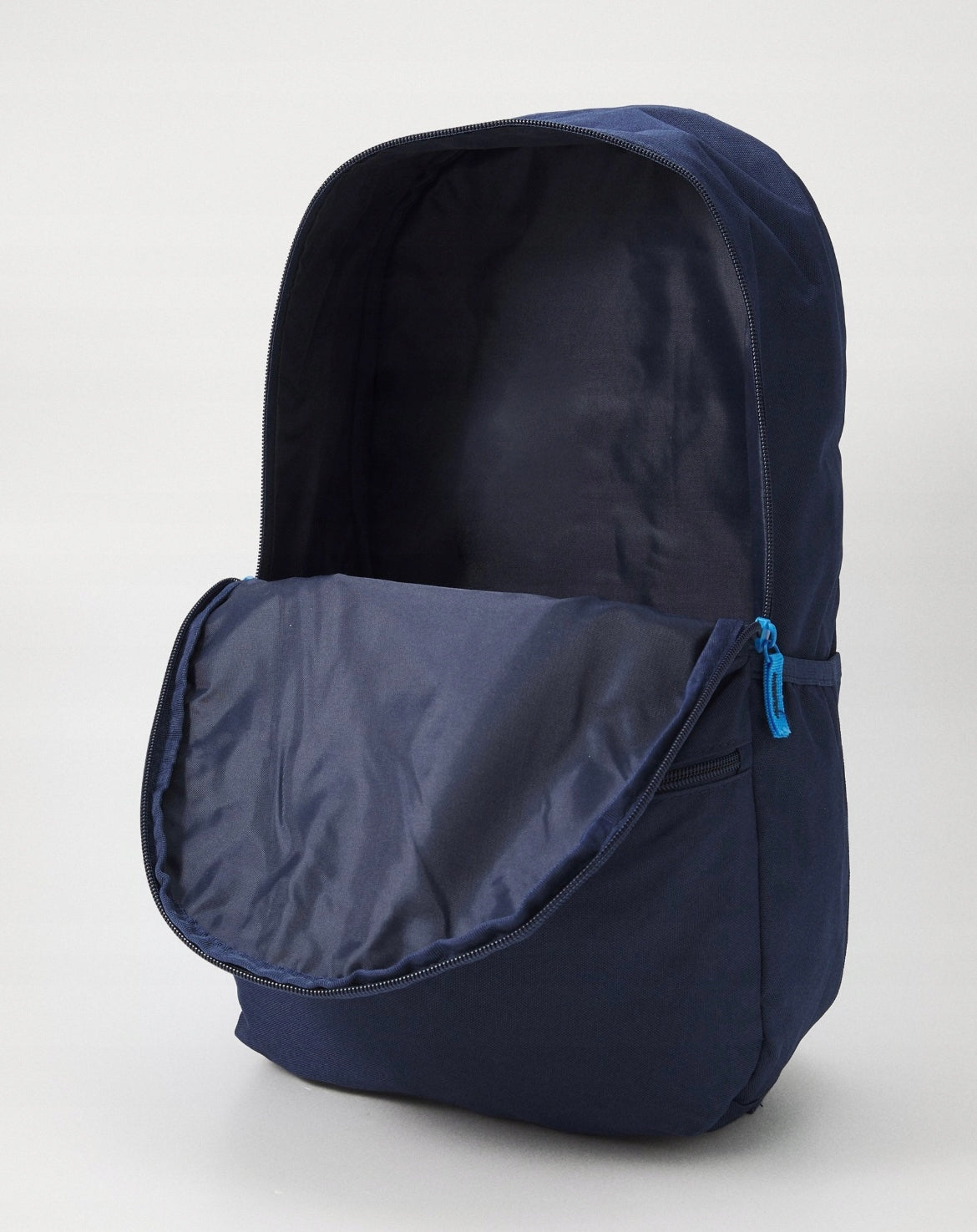 Jordan school backpack blue Manufacturer code MA9125-U90