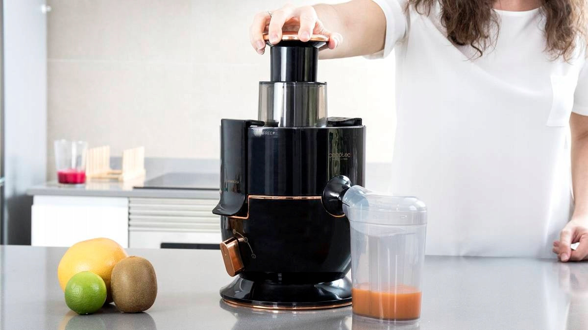 Juicer Cecotec Extreme Titanium 19000 Black 1000W 2 Speed Levels Packaging status original