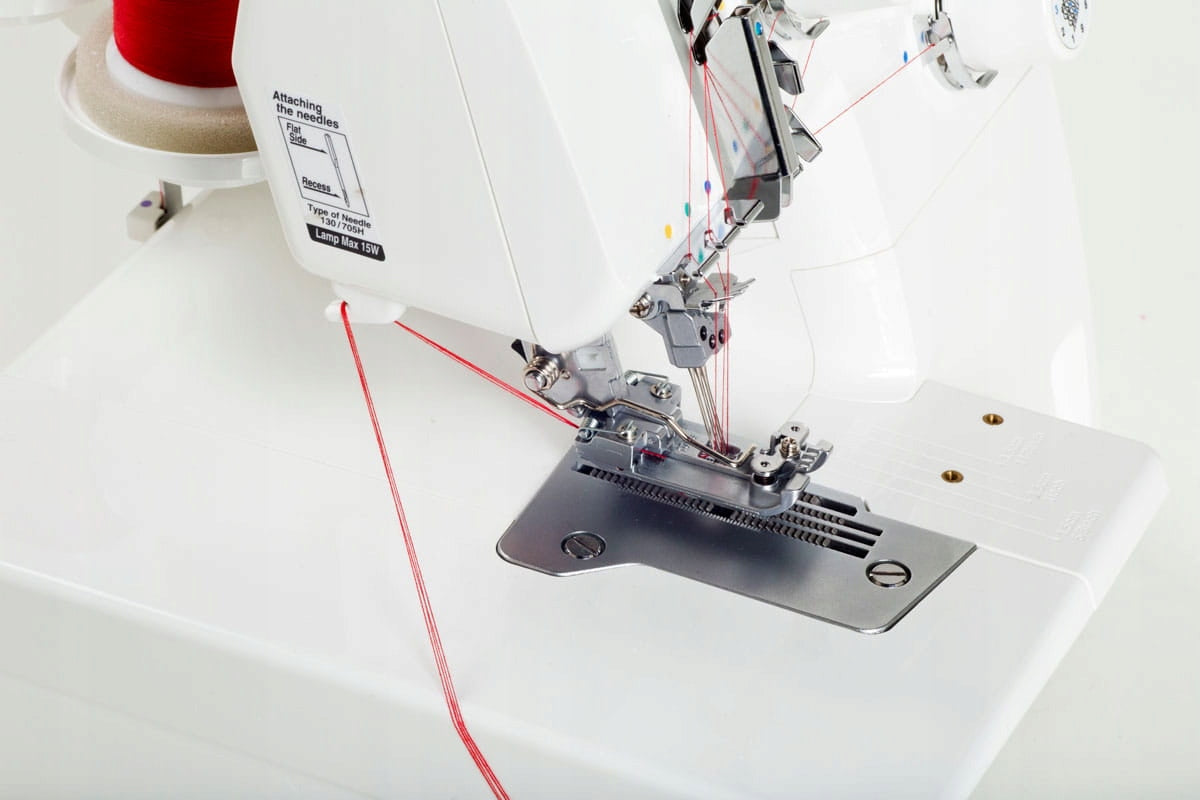 Juki MCS-1500 home strong cover renderer 4-thread 3-needle Dominant color white