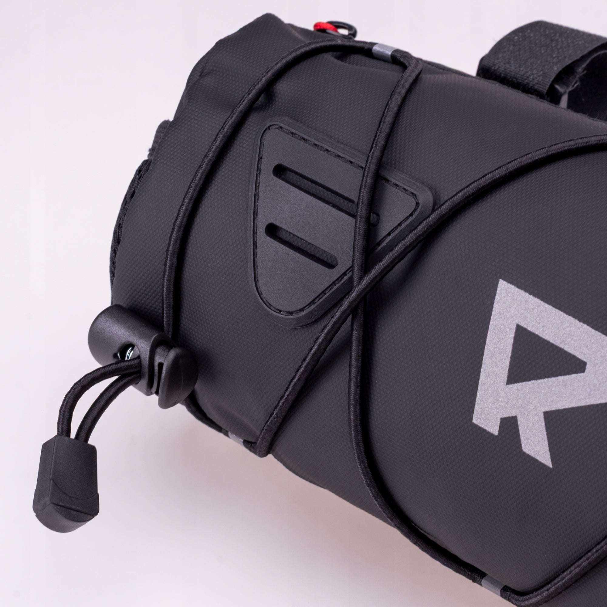 KIEROK RADVIK pouch Manufacturer code 92800671147