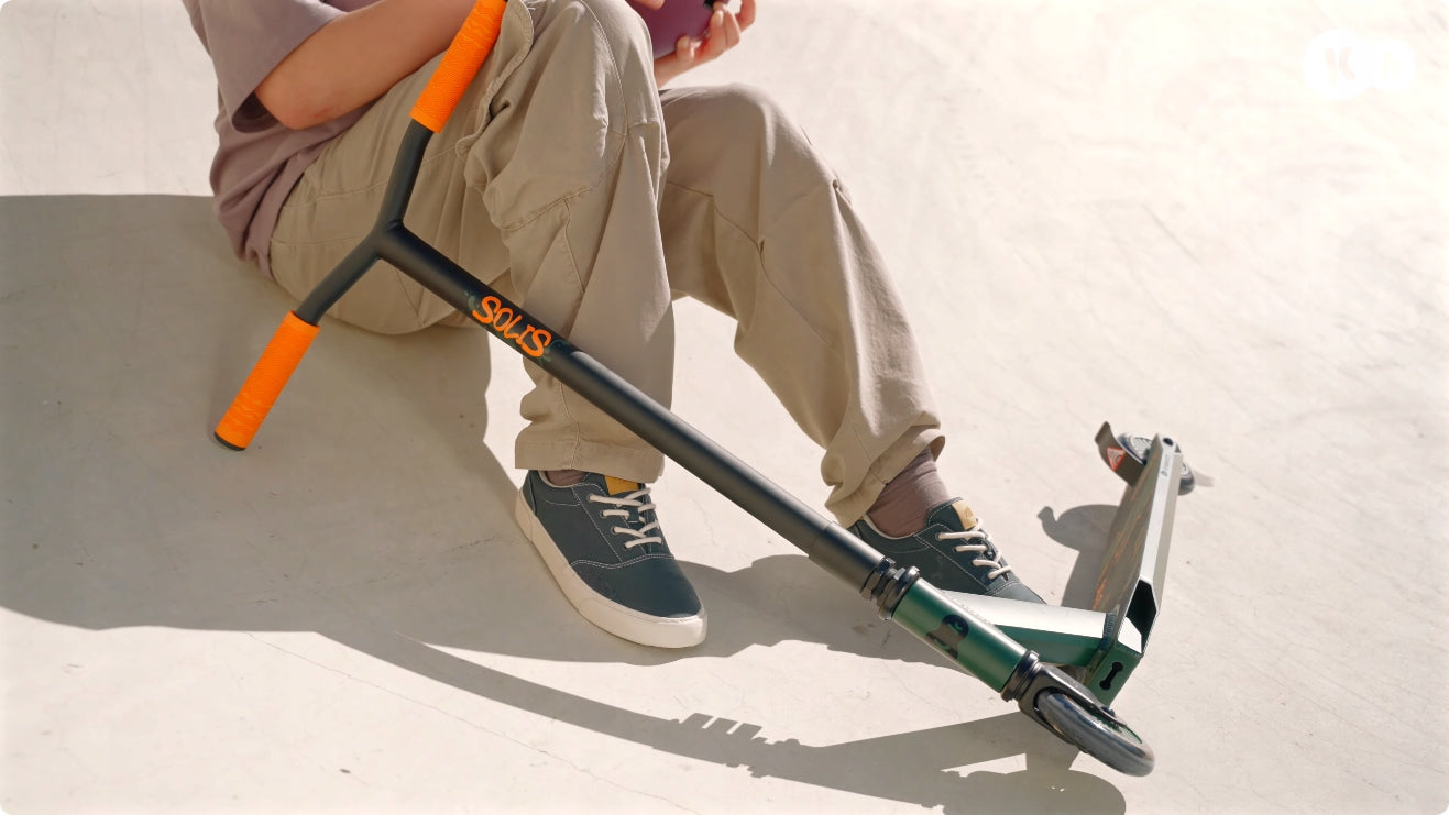KINDERKRAFT SOLIS PERFORMANCE SCOOTER FOR SKATEPARK FOR CHILDREN CITY 5YEARS+ Number of wheels 2