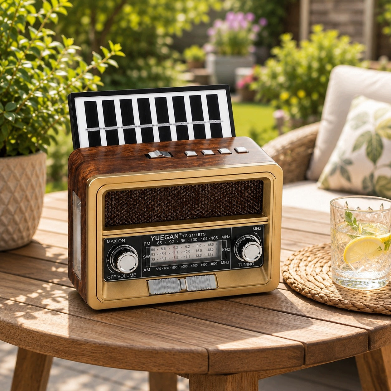 KITCHEN RADIO PORTABLE BATTERY RETRO VINTAGE BLUETOOTH USB FM Packaging status original