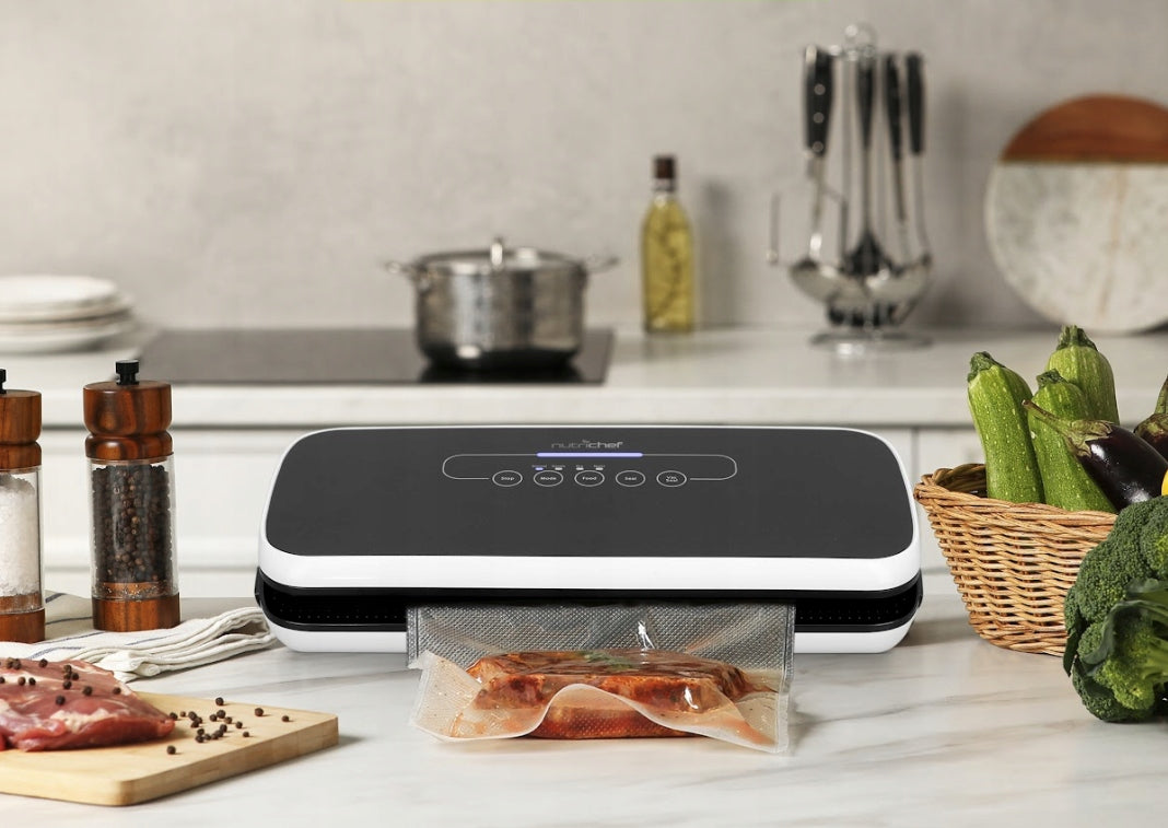 KITCHEN VACUUM SEALER FOR FOOD PACKAGING NUTRICHEF DISPLAY Packaging status original