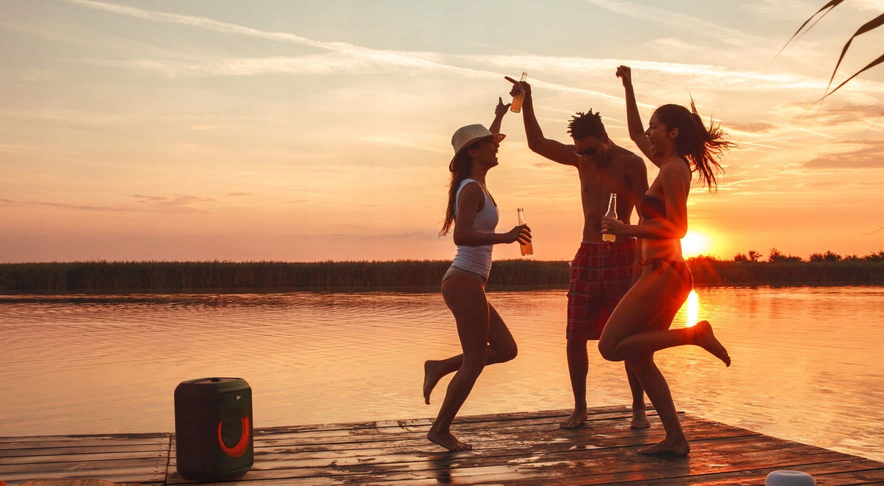 KLIPSCH GIG XL Bluetooth speaker party karaoke LED microphone Brand KLIPSCH