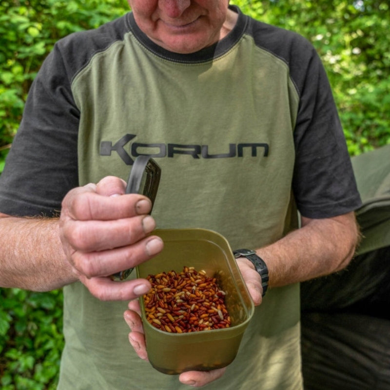 KORUM Bait box with lockable lid BAIT TUB 0.6l Brand Korum