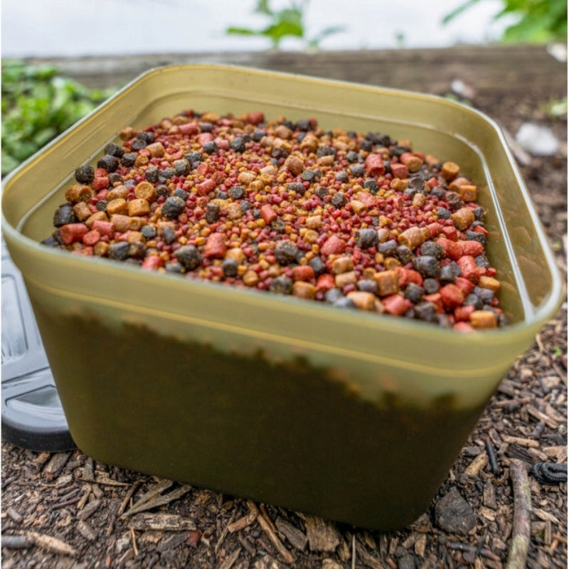 KORUM Bait box with lockable lid BAIT TUB 1.8l Kind box