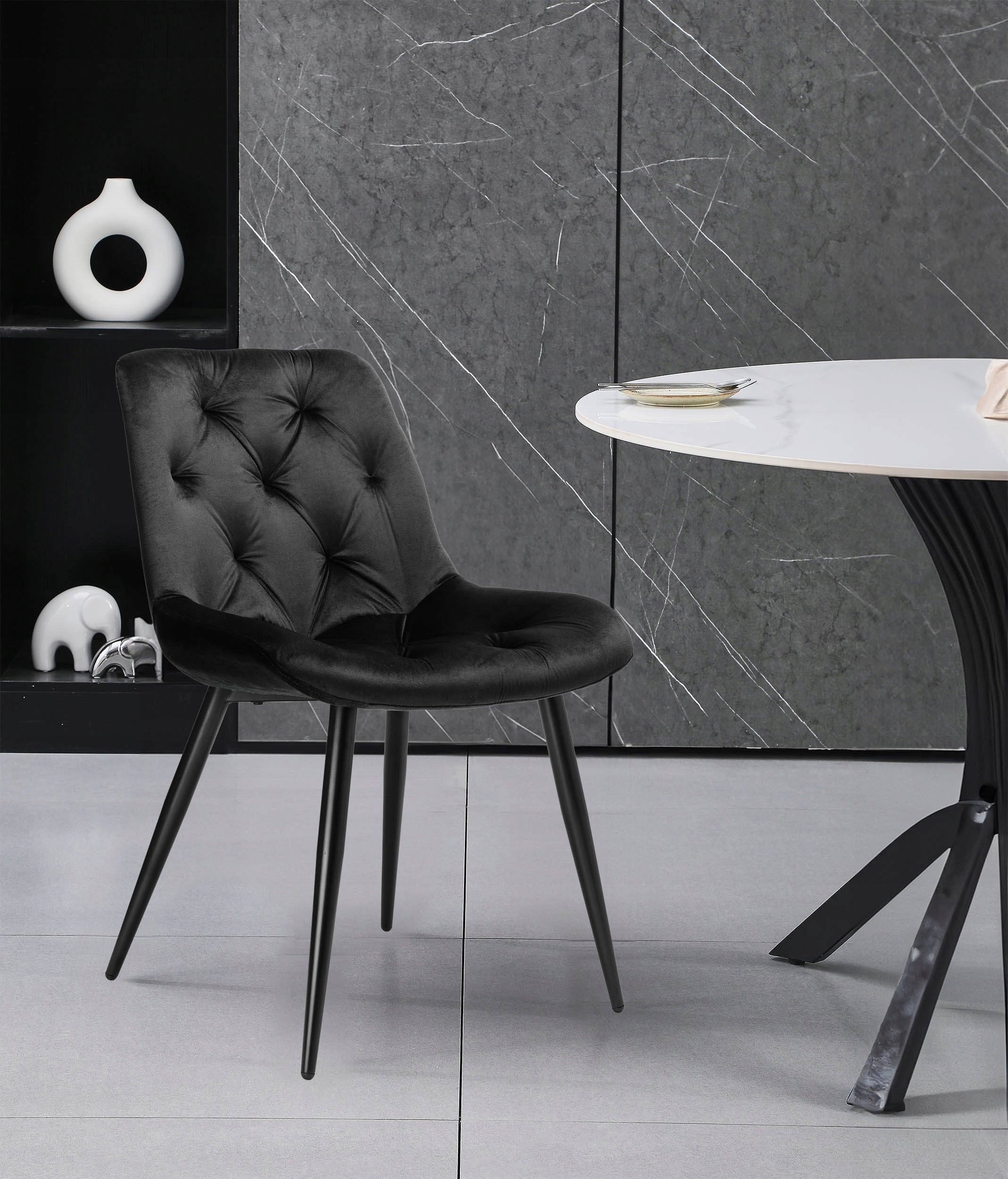 Stuhl Eliot Velvet, schwarz 