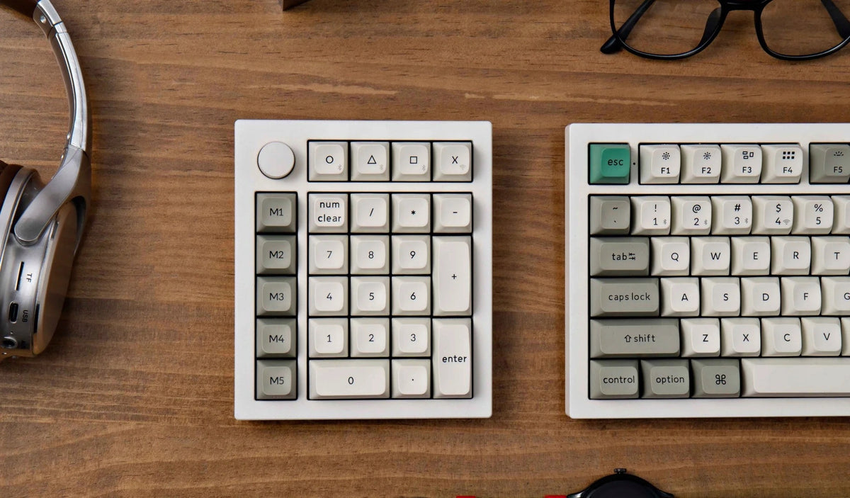 Keyboard Wireless Numeric Mechanical Keychron Q0 Max, White Color white
