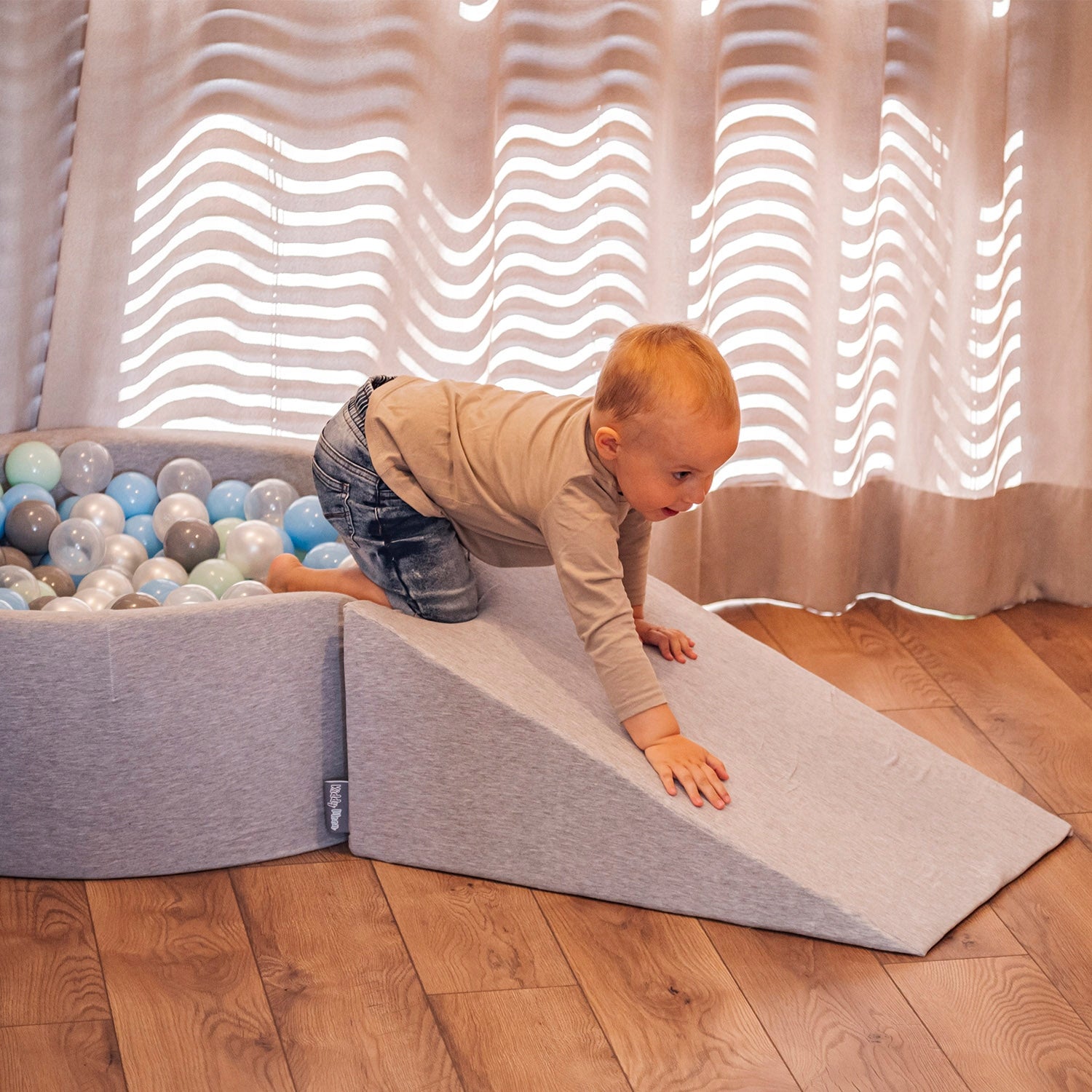 KiddyMoon PPZP-KW30D-112 Square toys DRY POOL FOR CHILDREN 200 balls Manufacturer code 5902687466504