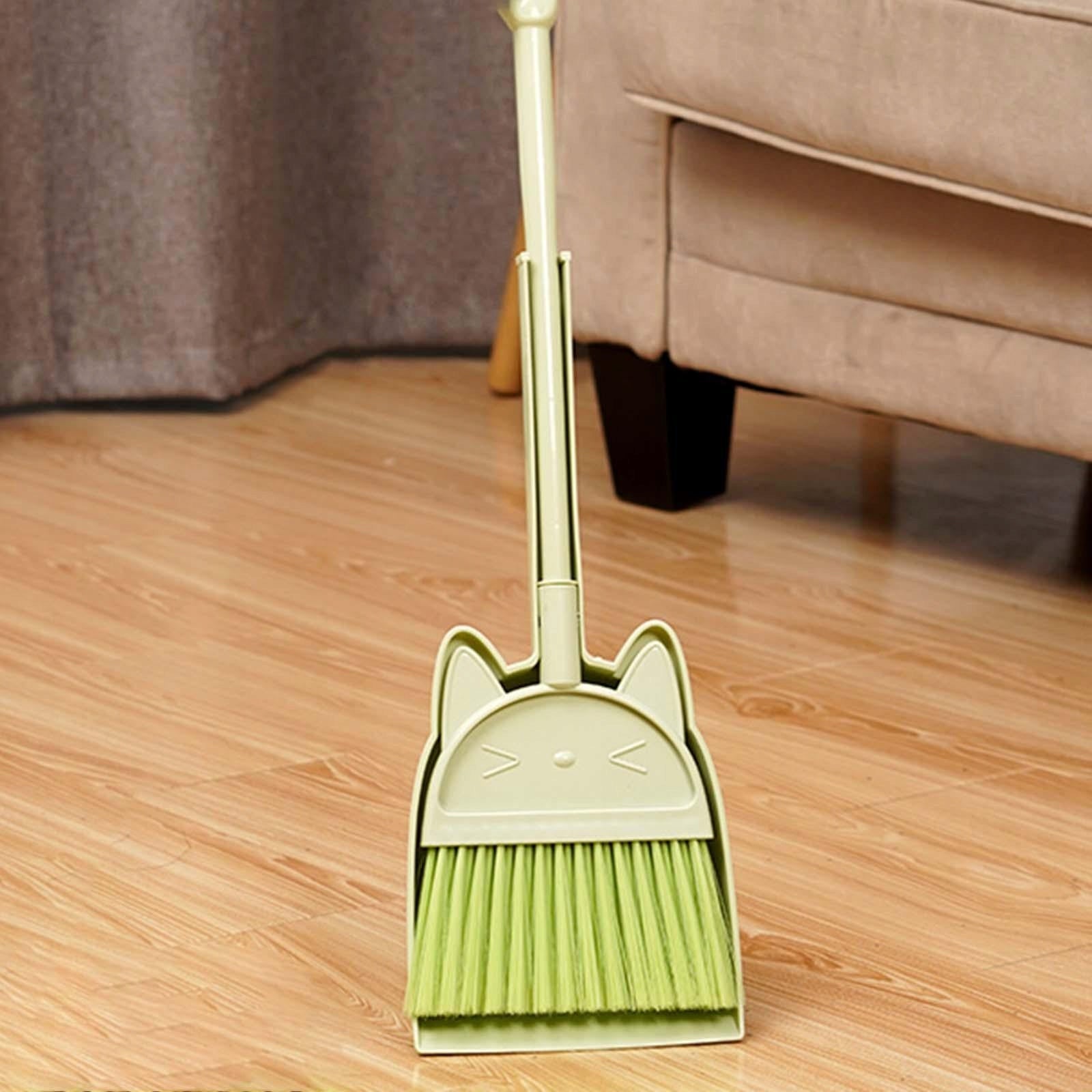 Kids Broom Dustpan Set Housekeeping Play Set Children Sweeping House Green