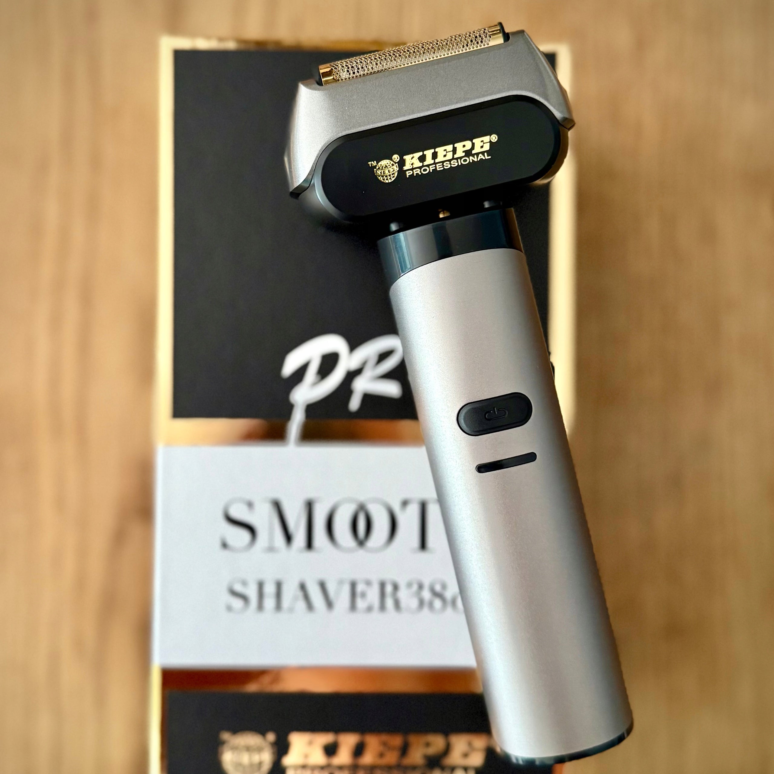 Kiepe Professional Men's Foil Shaver for Beard Smooth Shaver Packaging status original