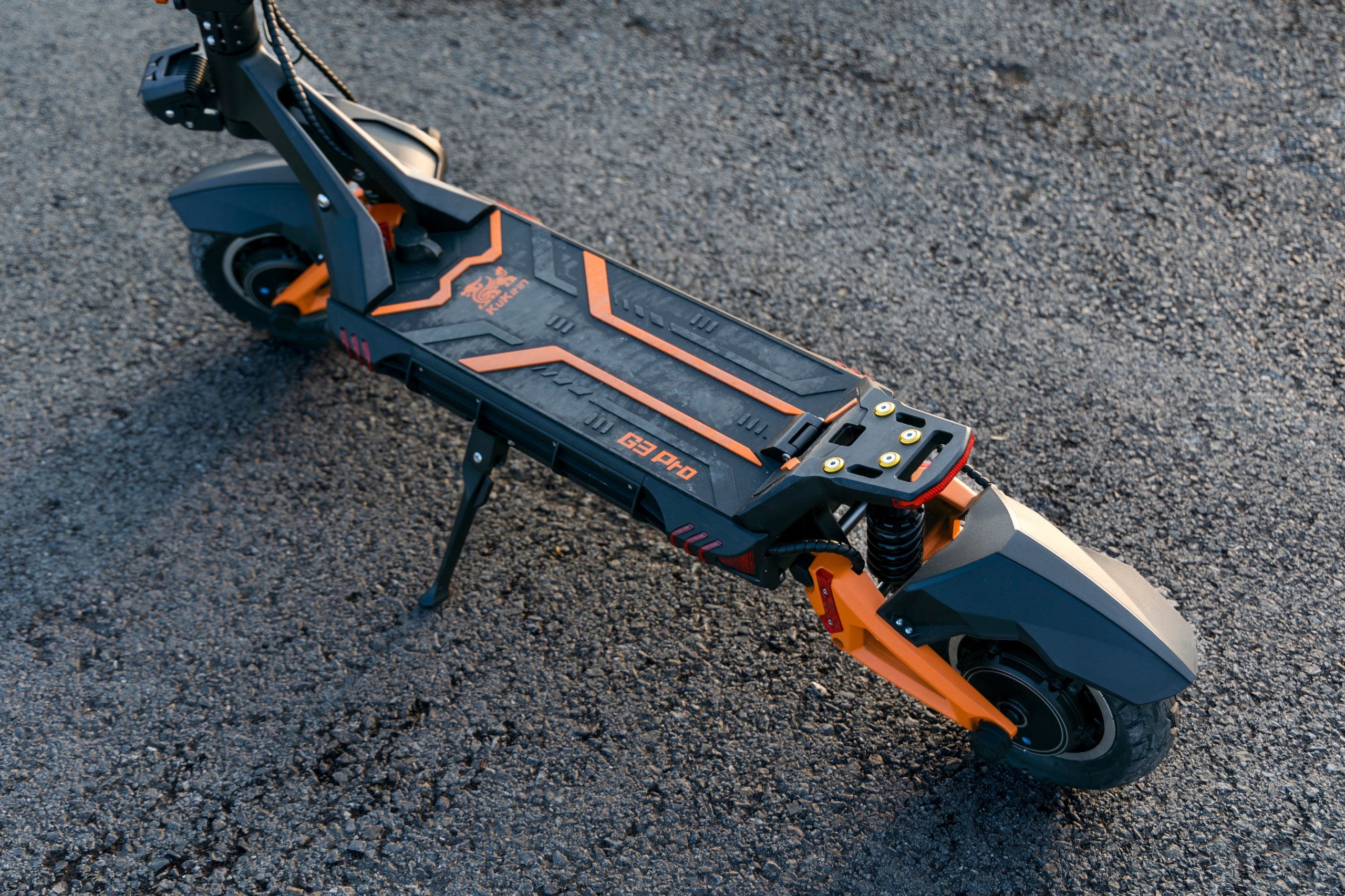 KuKirin G3 Pro Electric Scooter 2400W 10-Inch Off-Road Tires Model Kukirin-G3Pro-EU
