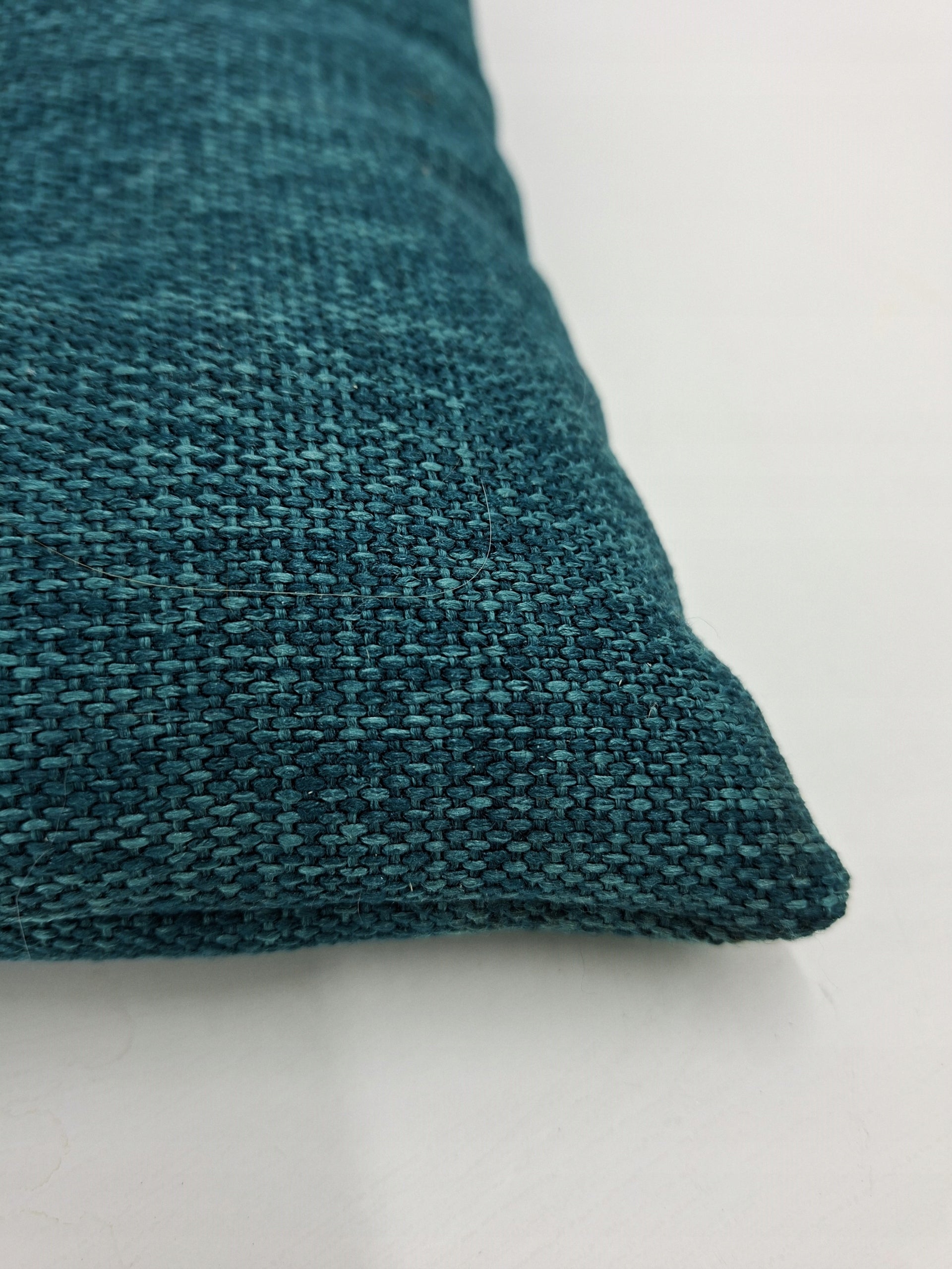 L Cat Booth Pillow Length 40 cm